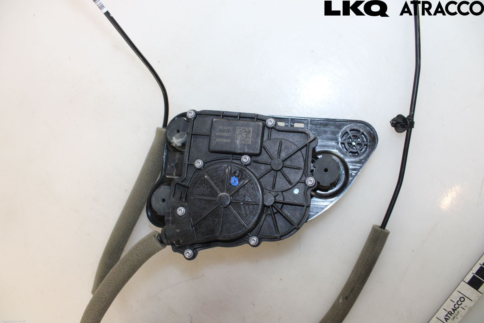 Alfa NIO ET7 22- Låskista-Dörrlås