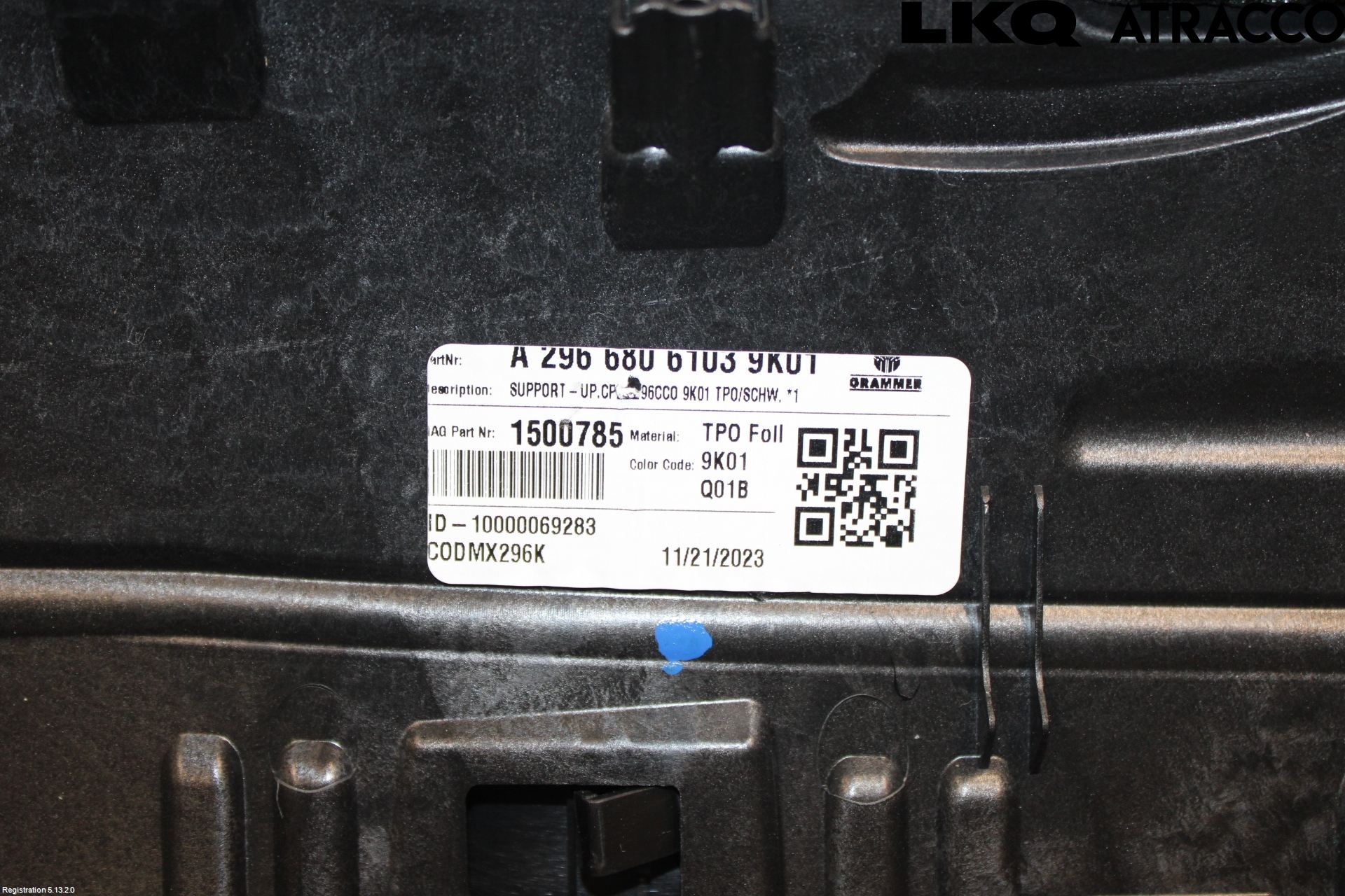 Mercedes-Benz MB EQE (V295) 22- Inr Tunnelfack