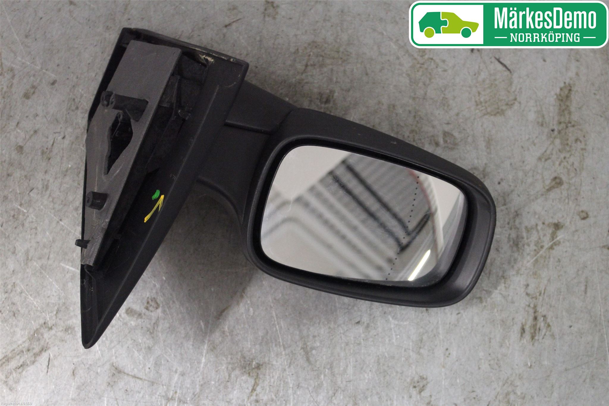 Renault CLIO III  06-09 Spegel Yttre El Vä