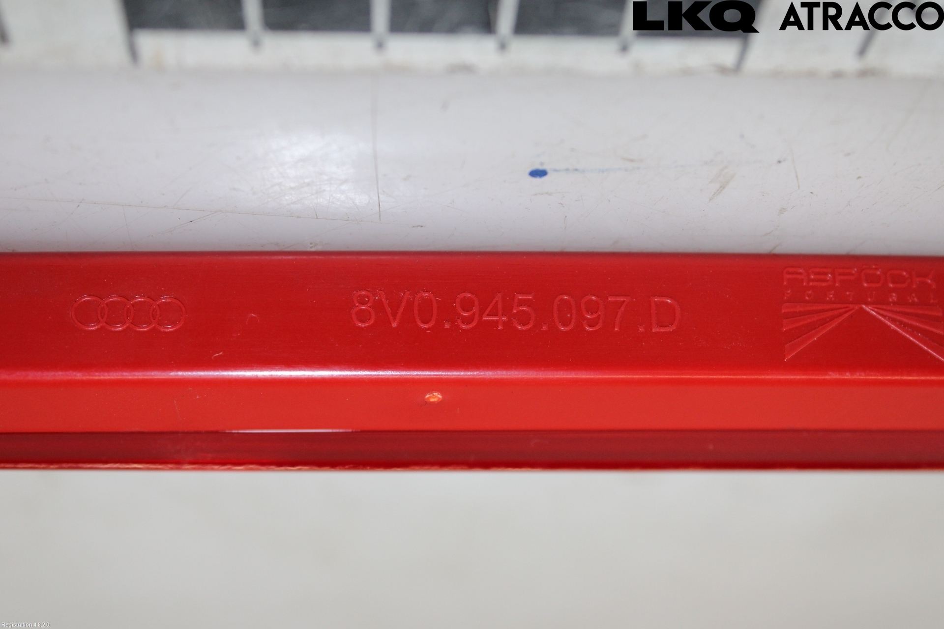 Volkswagen VW TRANSP/CARAVELLE (T7) 22-24 Bromsljus Bakruta