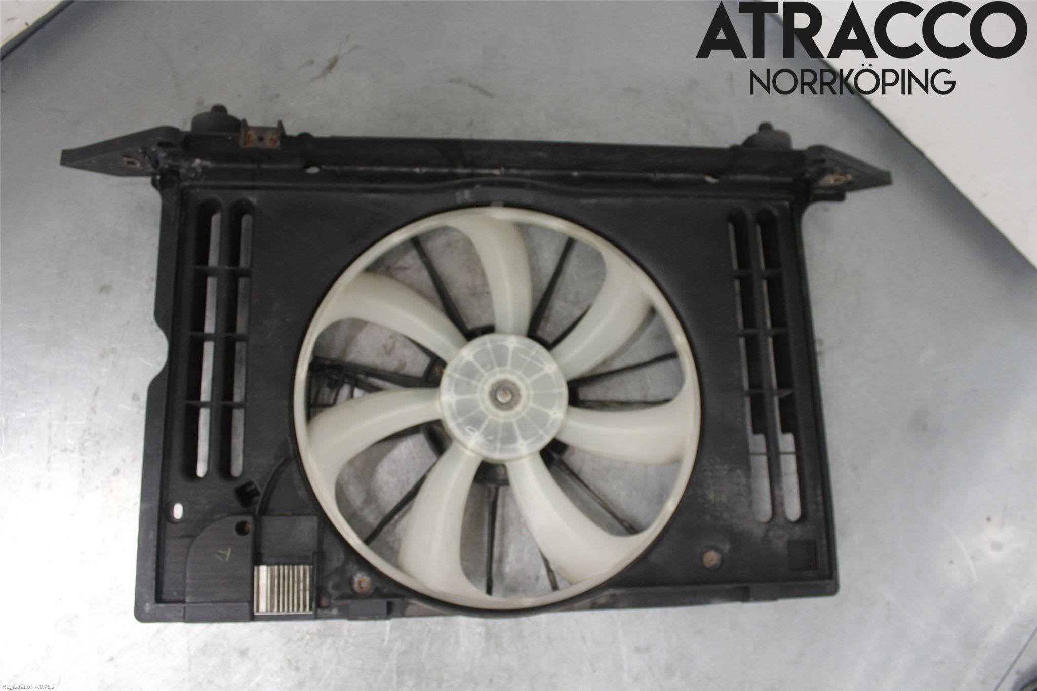 Toyota AVENSIS 09-15 Kylfläkt El