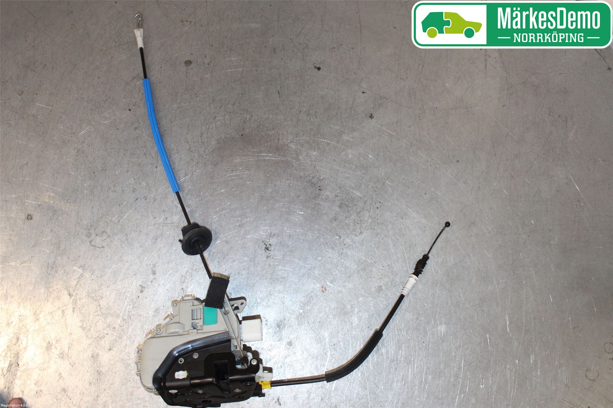 Audi A4 12-15 Låskista-Dörrlås