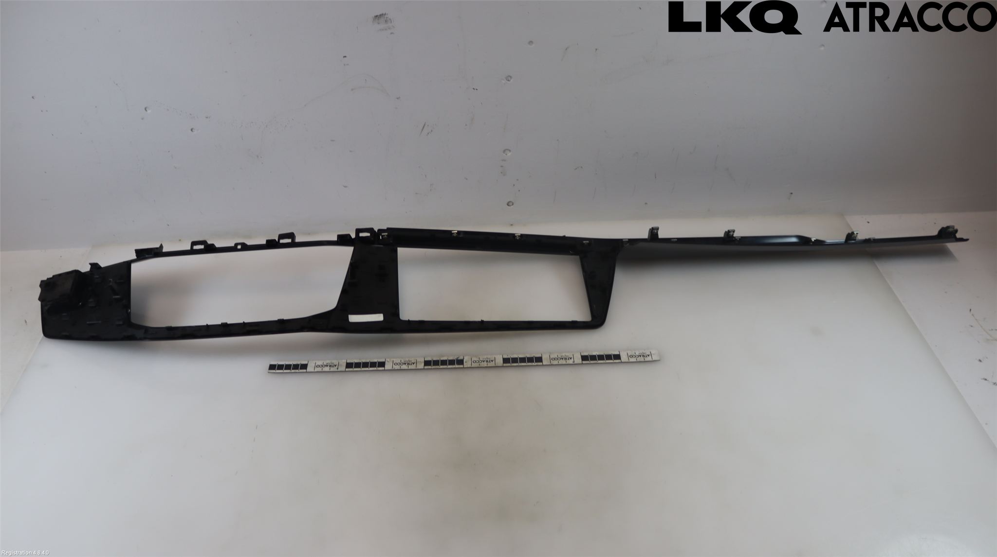 Volkswagen VW GOLF / E-GOLF VIII 20- Instrument-Radio Sarg