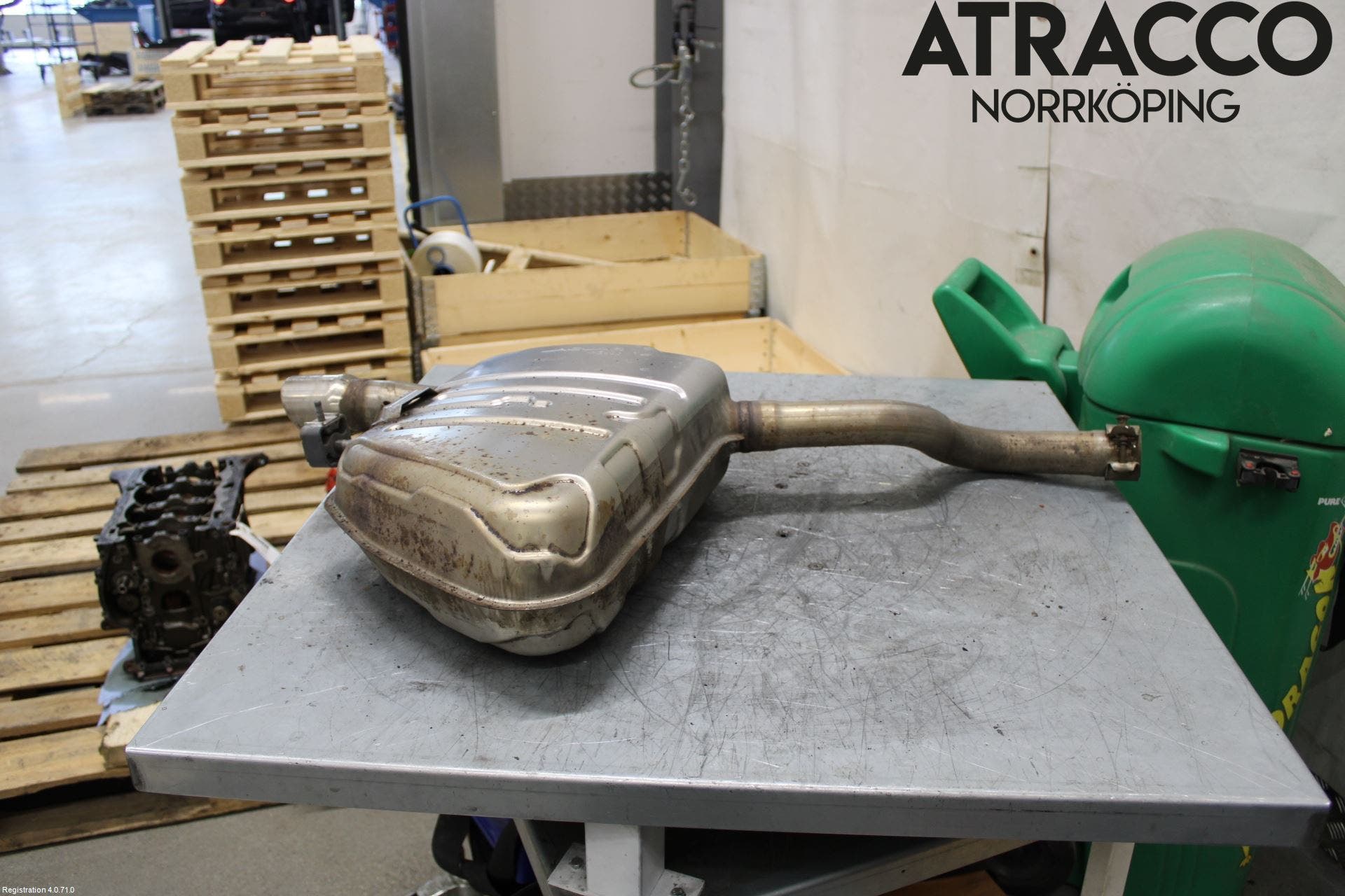 Jaguar XE (X760) 15-24 Avgas Bakre Dämpare