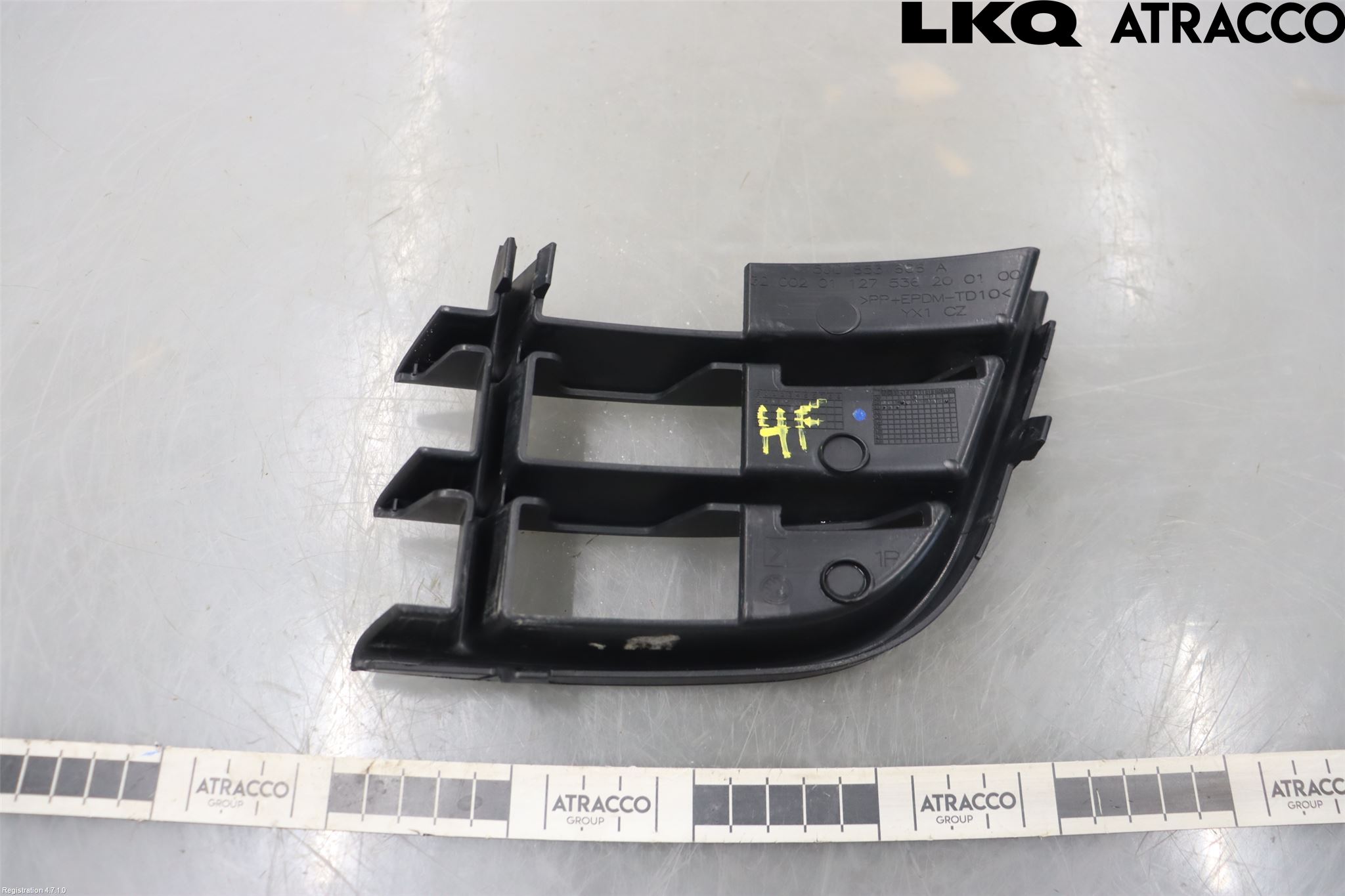 Skoda ROOMSTER Grilldel Höger