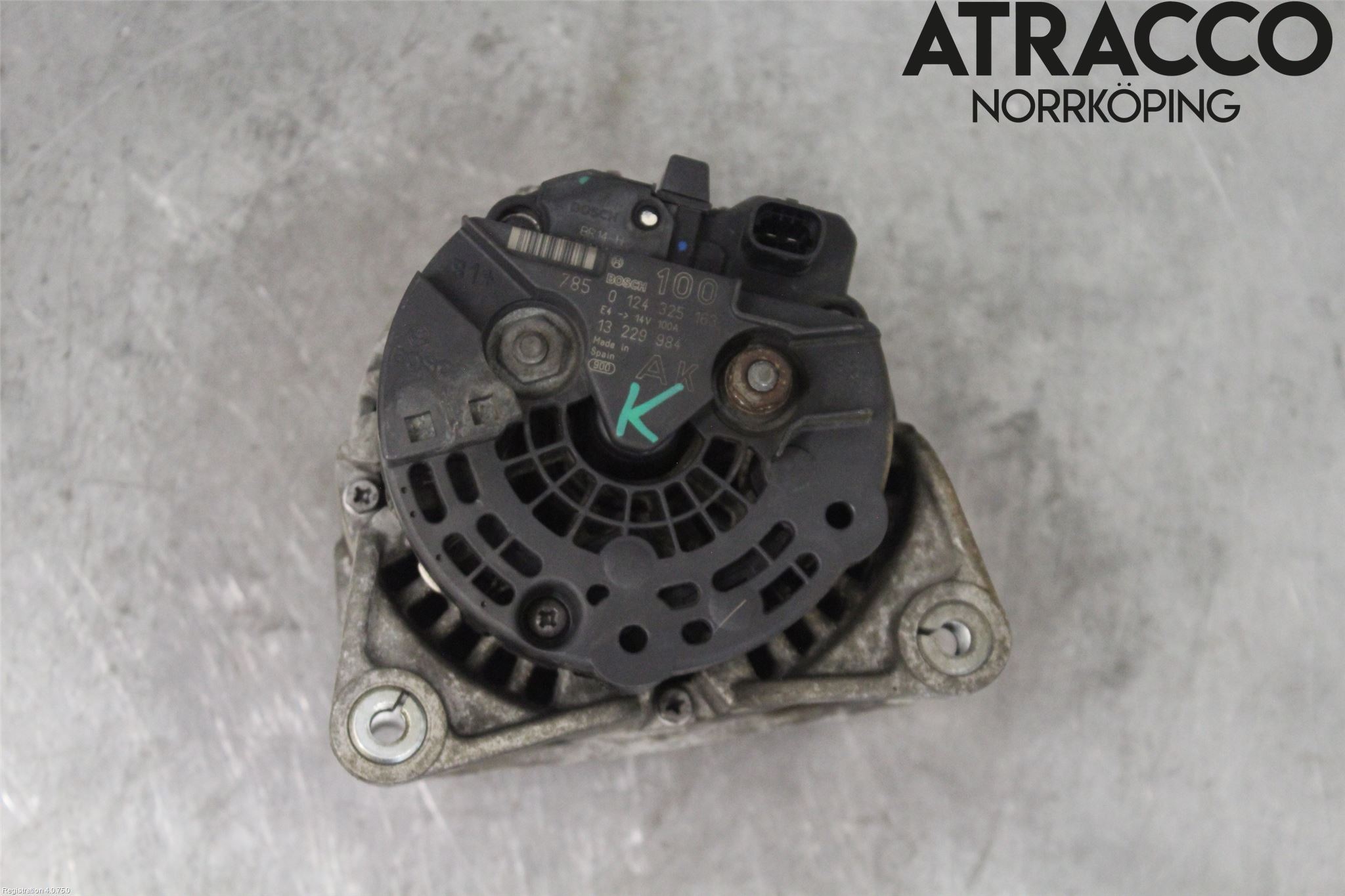 Opel ASTRA H 04-12 Generator