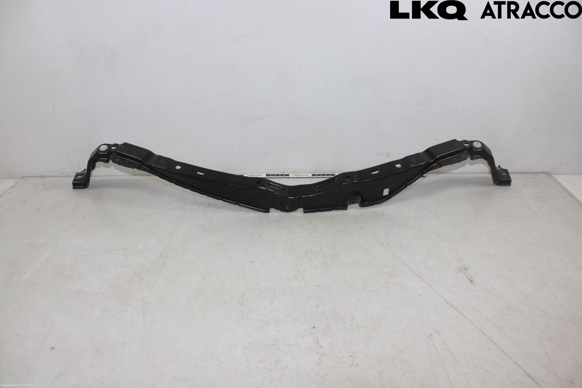 Toyota RAV4 13-18 Front Huvlåsplåt-Balk