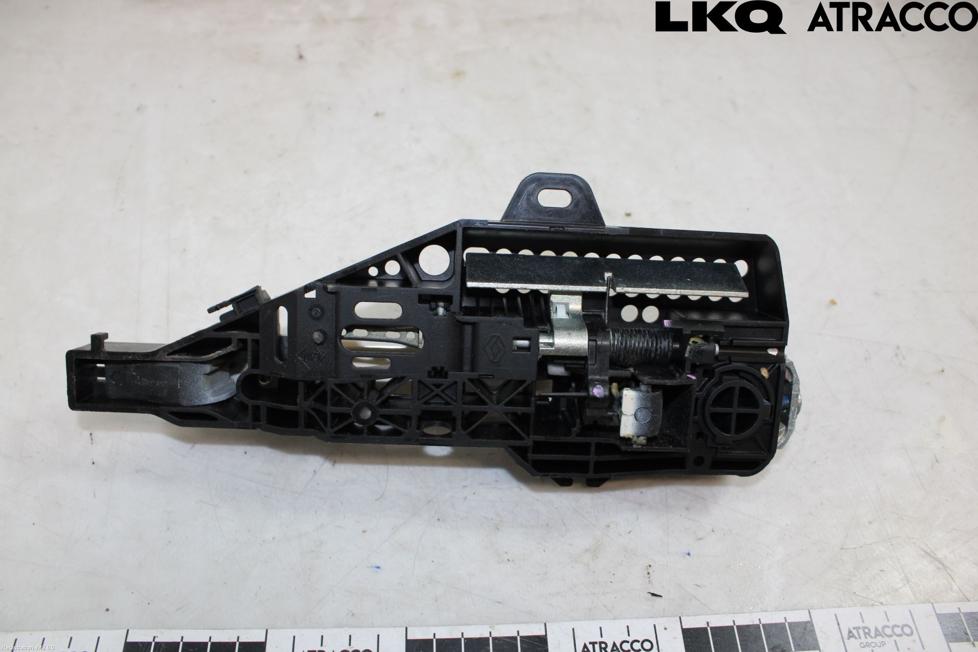 Renault CAPTUR 13-19 Dörrhandtag Yttre Vä