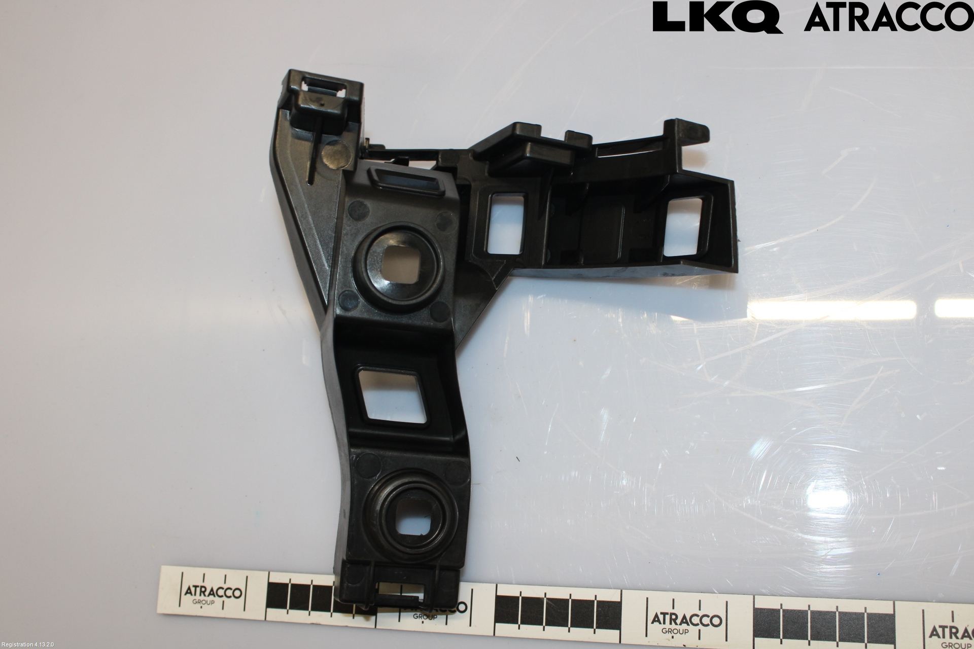 Volkswagen VW GOLF / E-GOLF VII 13-20 Stötfångarfäste Bak Vä