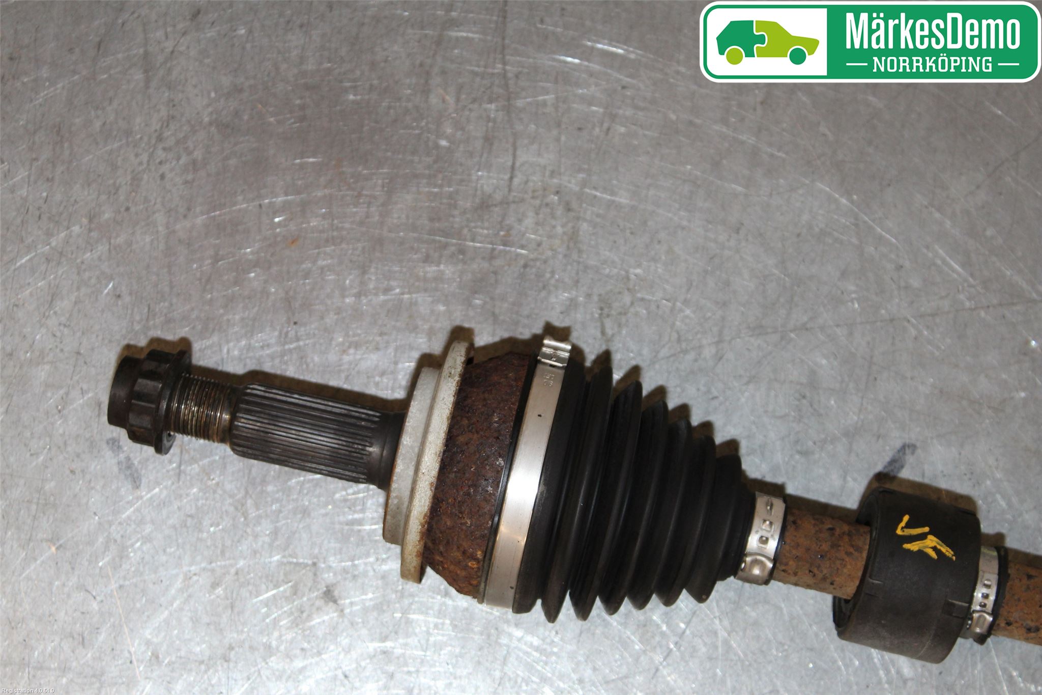 Toyota AVENSIS 09-15 Drivaxel Fram Vänster