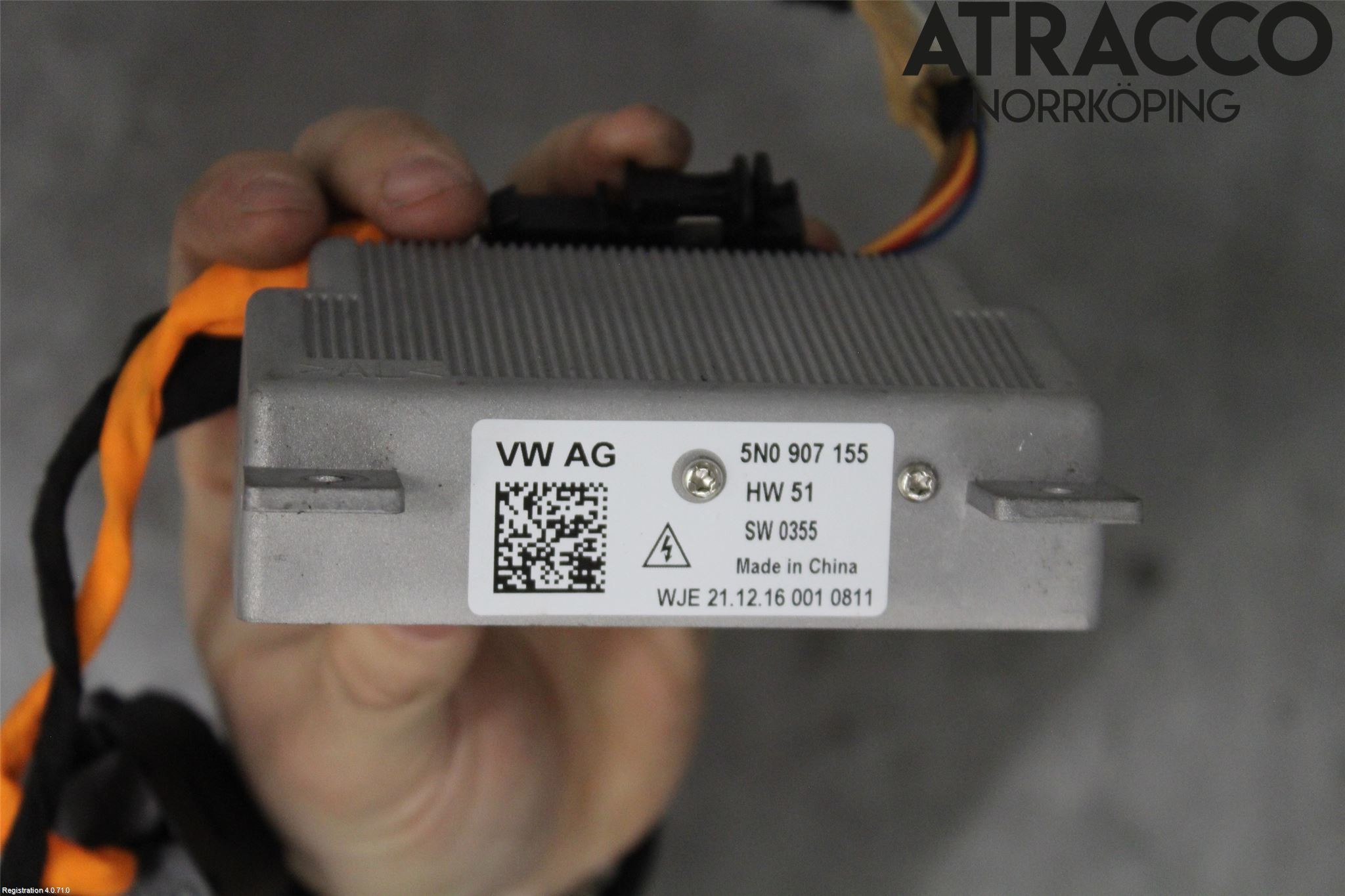 Volkswagen VW SHARAN 11- Inverter 12 -> 220 V