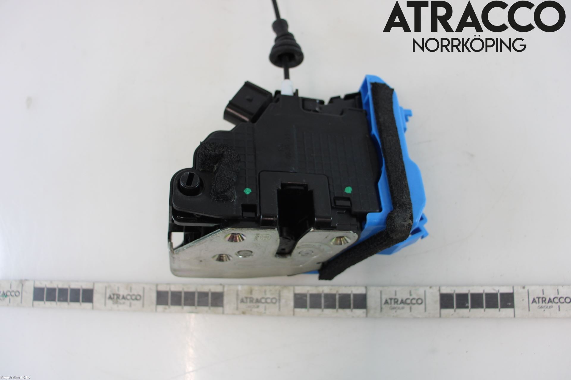 Kia CEED 12-18 Låskista-Dörrlås