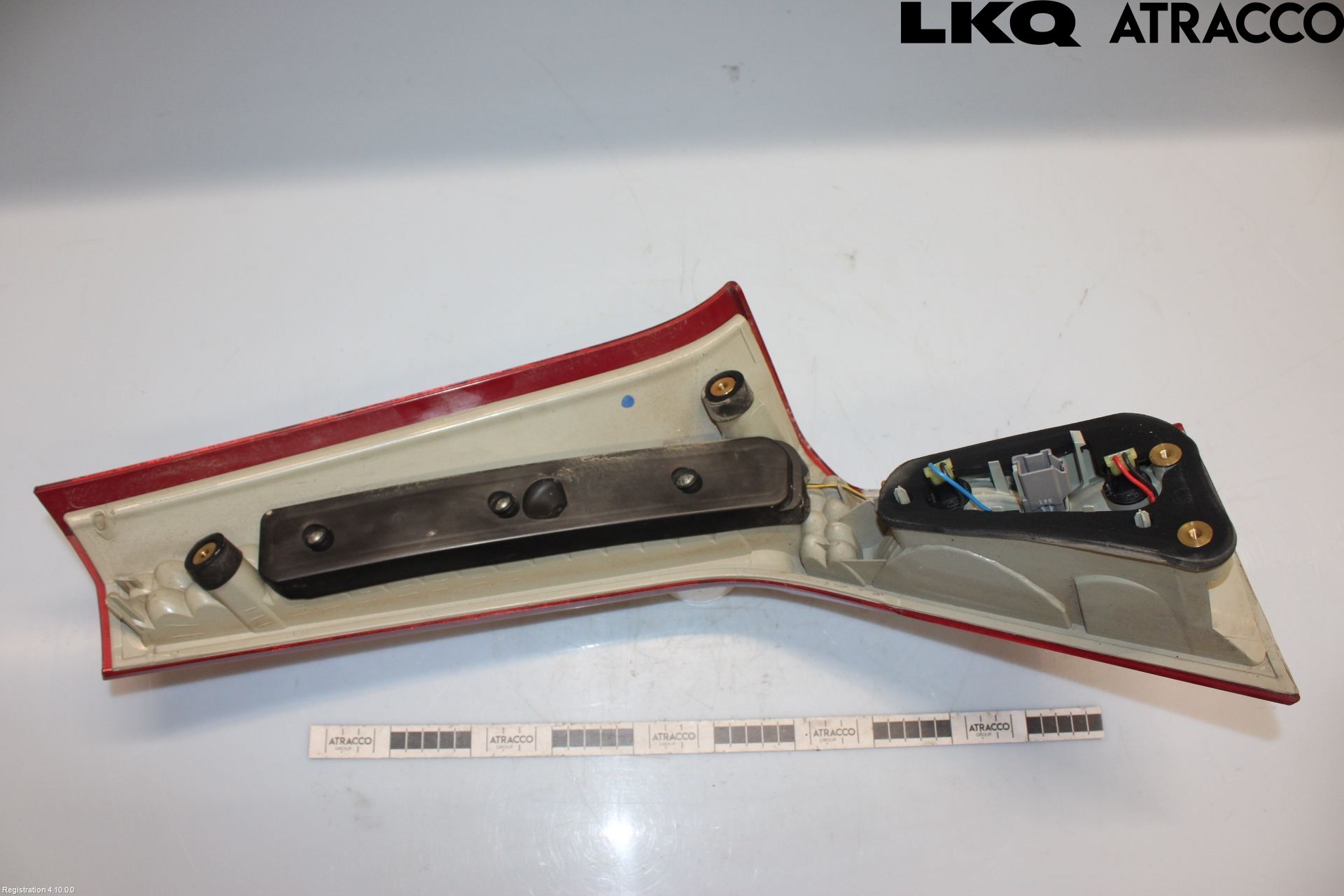 Volvo XC70 08-13 Bakljus Lucka Vä