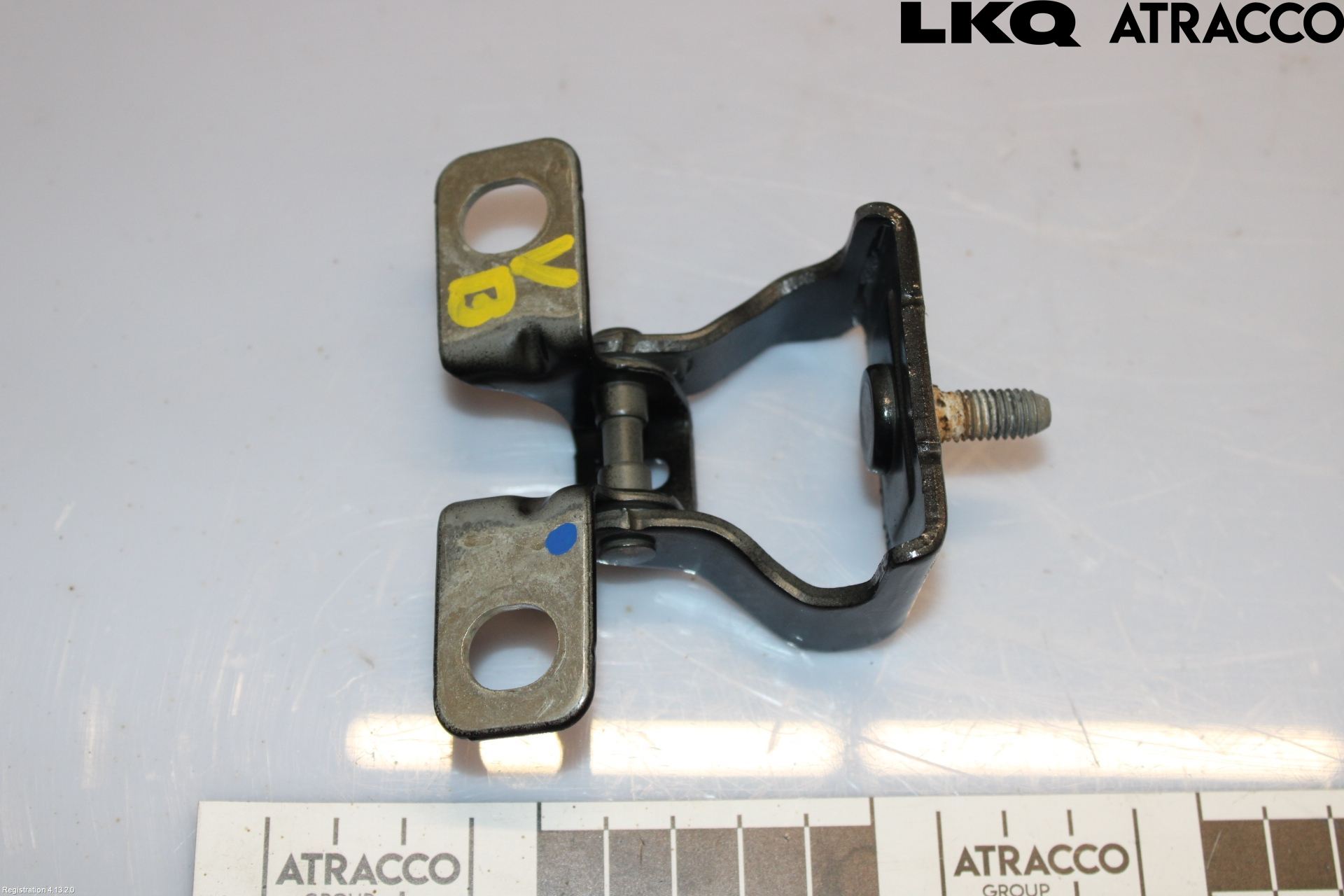 Opel CORSA F, CORSA-E 20- Bakluckegångjärn Vä