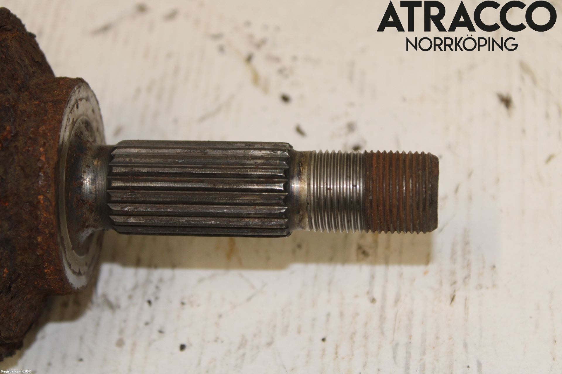 Renault CLIO II 01-08 Drivaxel Fram Höger