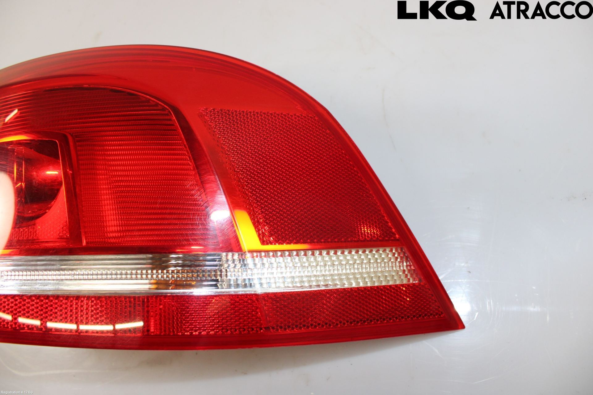 Volkswagen VW PASSAT 11-14 Bakljus Höger