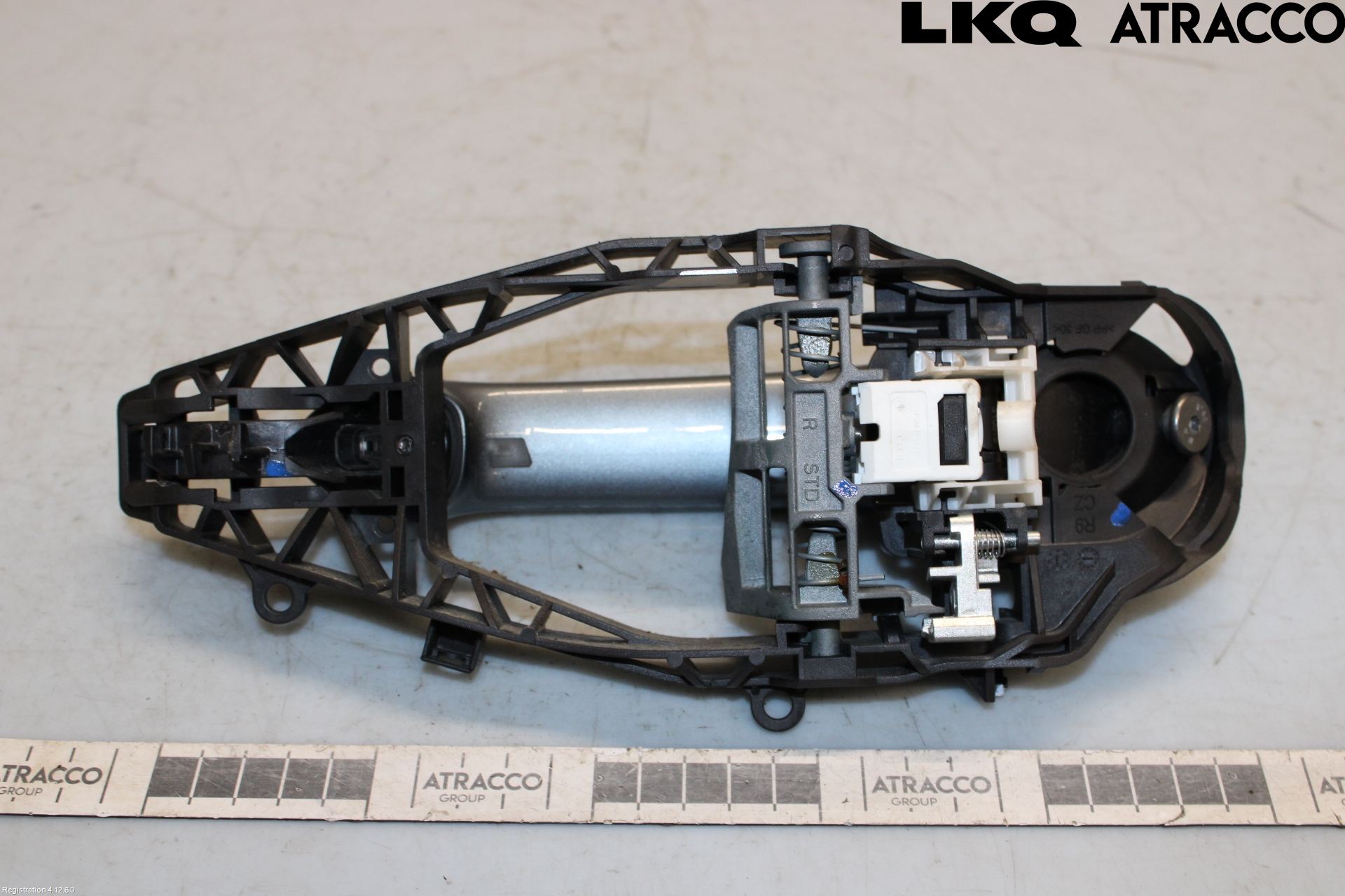 BMW 5 G30/G31/F90 17-23 Dörrhandtag Yttre Hö