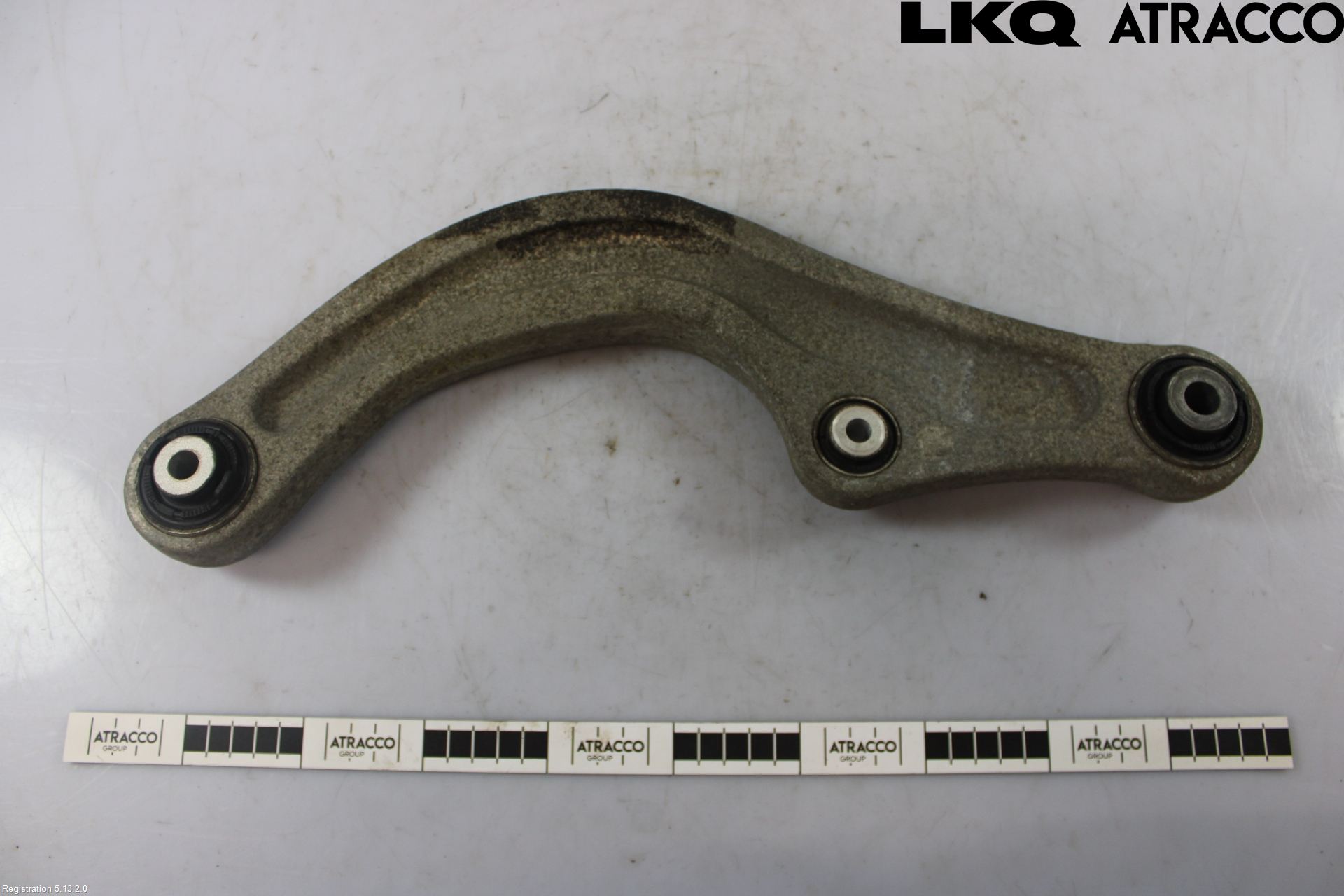 Volkswagen VW ID.7/TOURER 24- Bärarm Bak Övre Höger