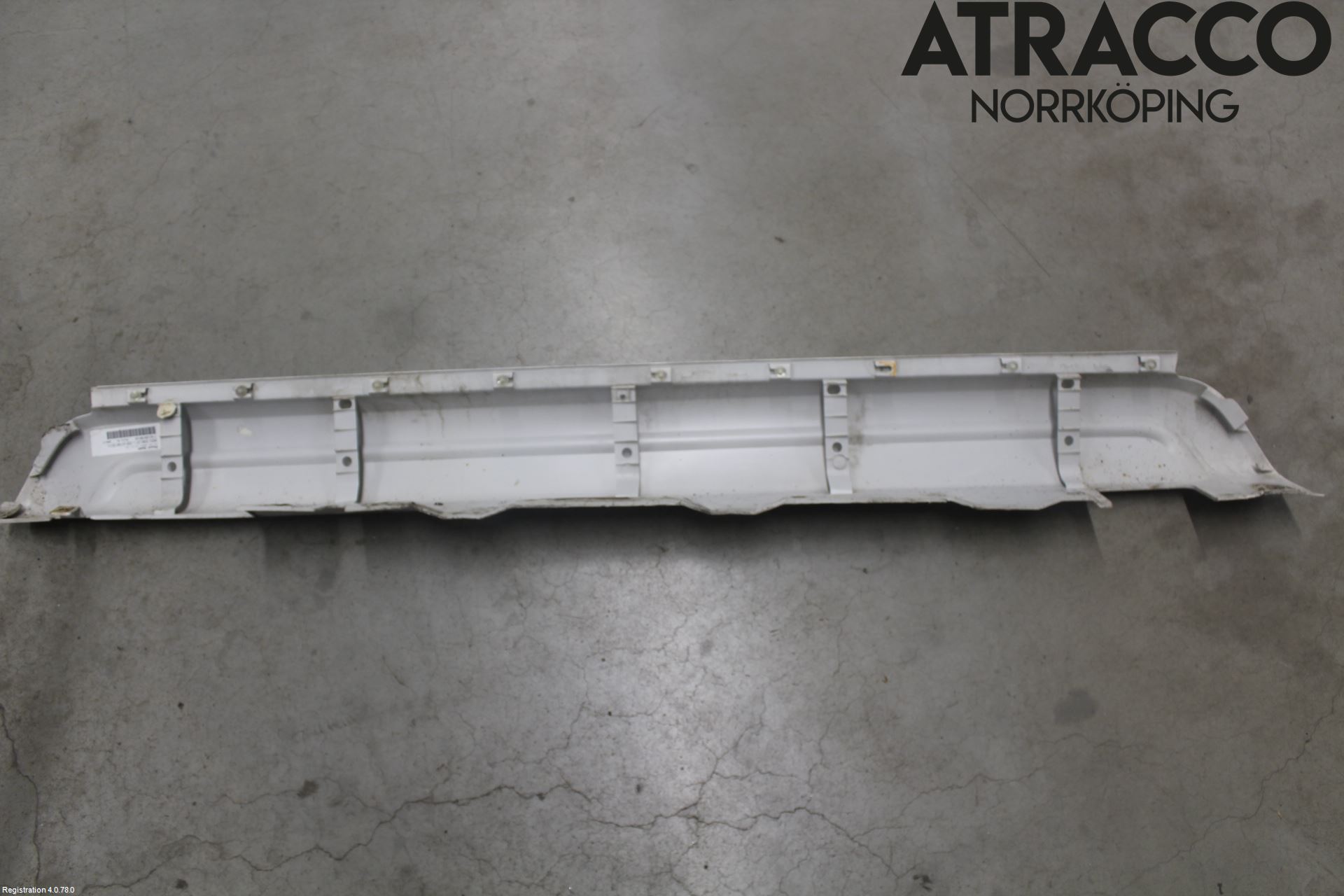 BMW X3 E83     03-10 Sidokjol Vä