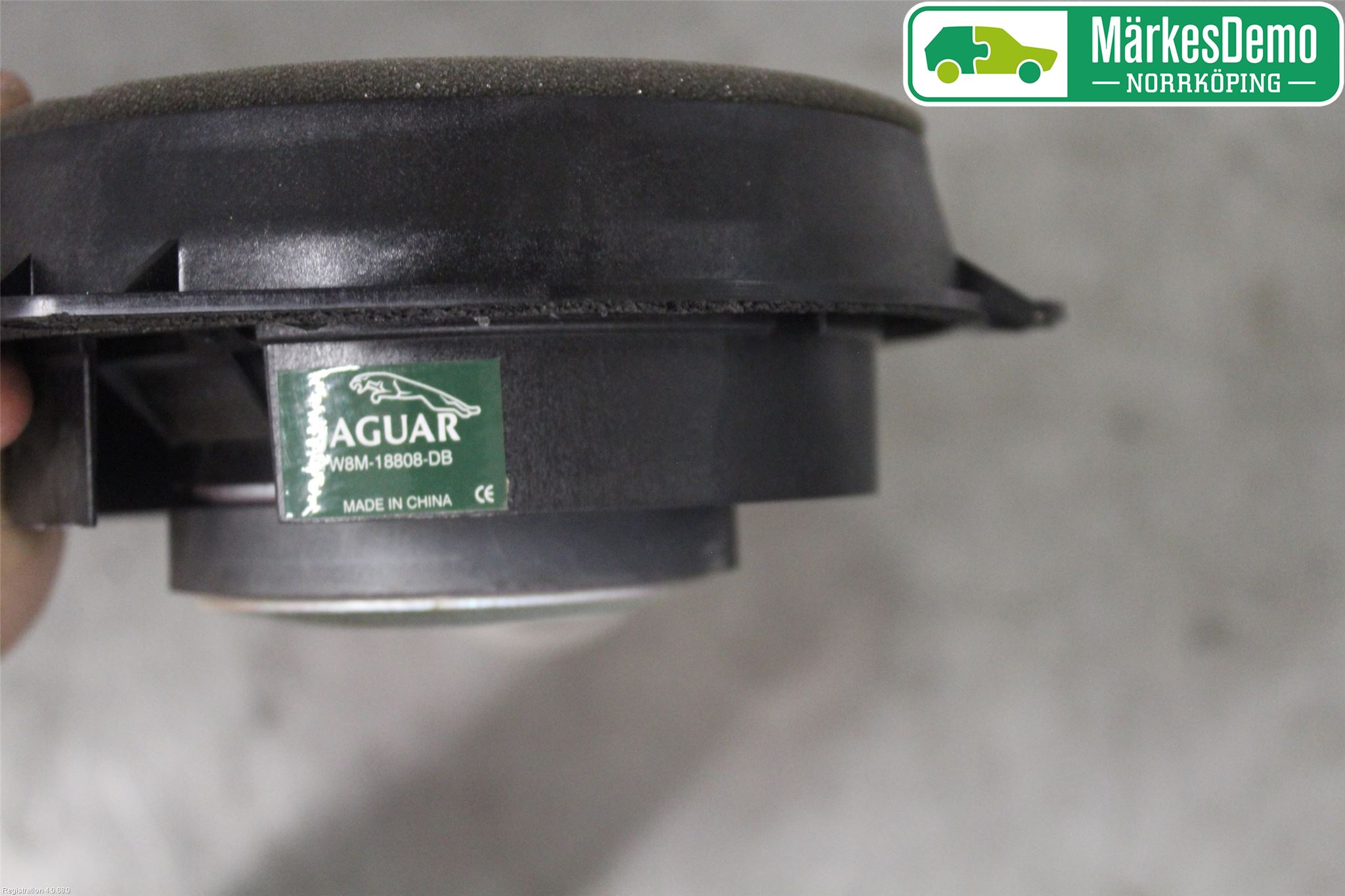 Jaguar XK/XKR 06-14 Högtalare