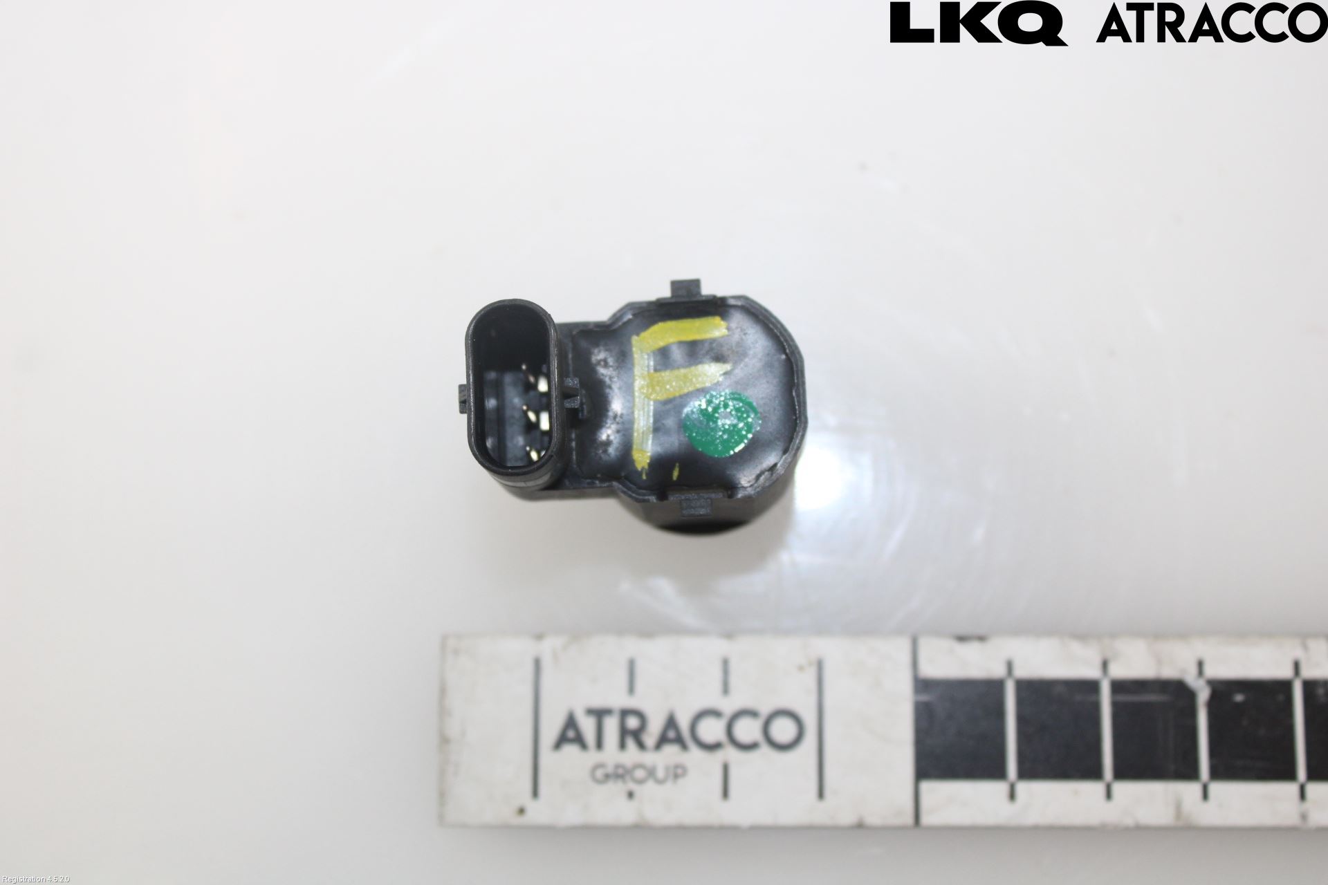 Audi Q5 09-16 Parkeringshjälp Frontsensor