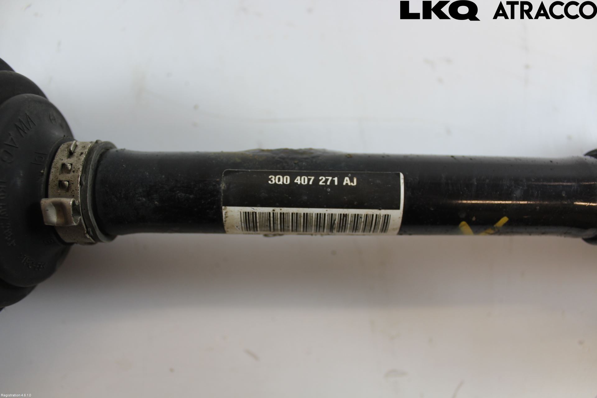 Volkswagen VW PASSAT 15-19 Drivaxel Fram Vänster