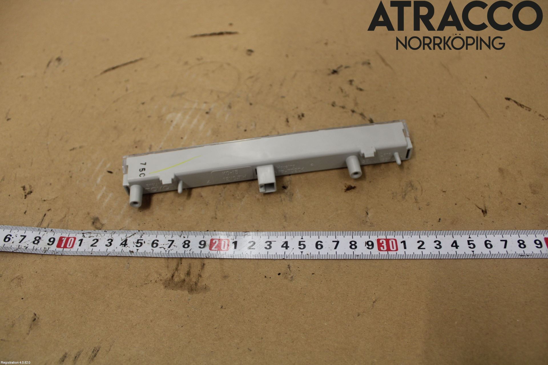 Toyota YARIS XP21 20- Bromsljus Bakruta