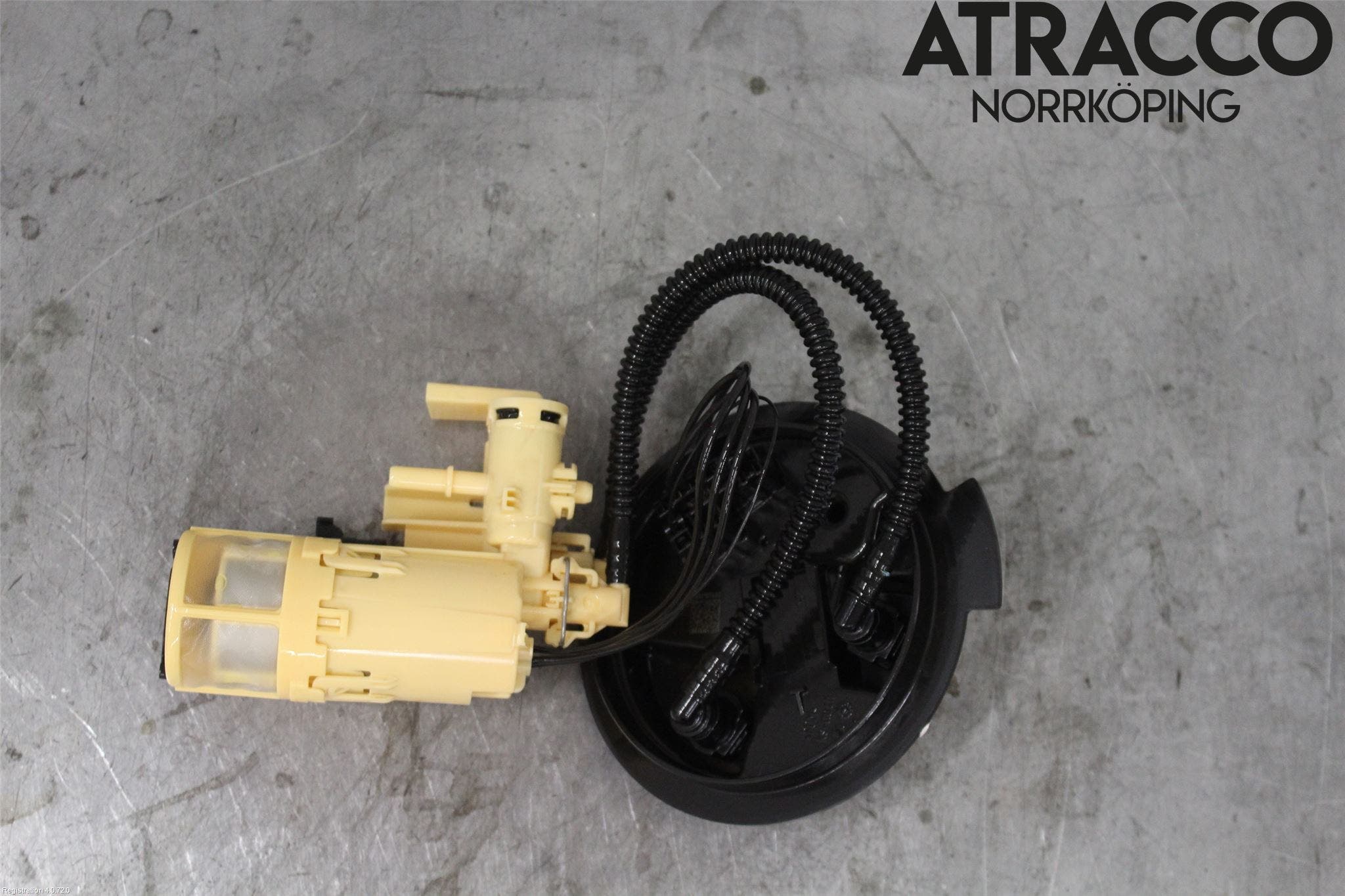 Mercedes-Benz MB C-KLASS (W205) 14-21 Bränslepump El