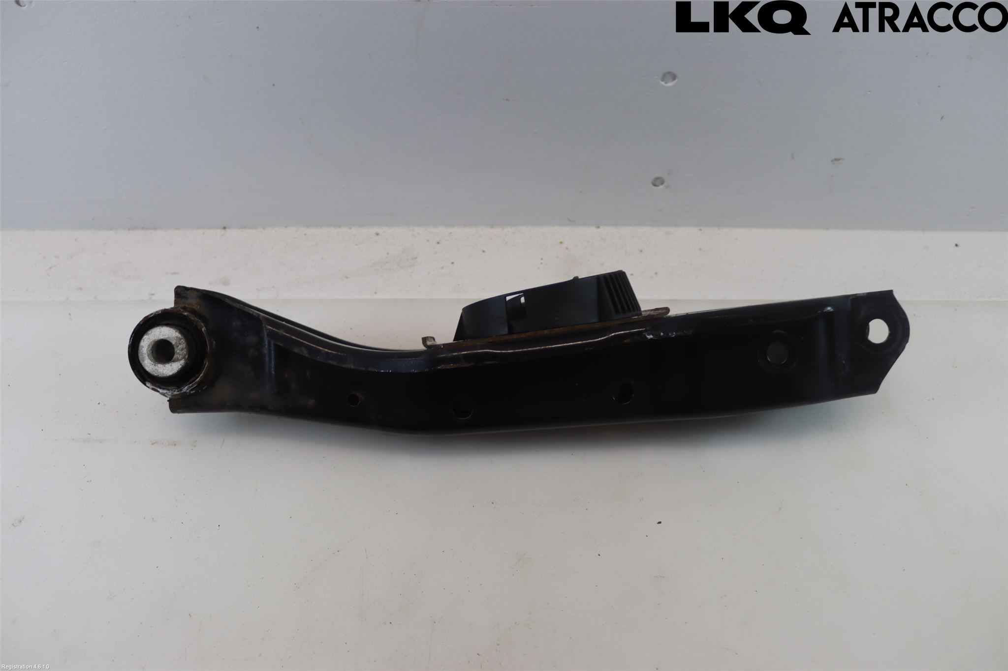 Volkswagen VW ID.4 21- Bärarm Bak Höger
