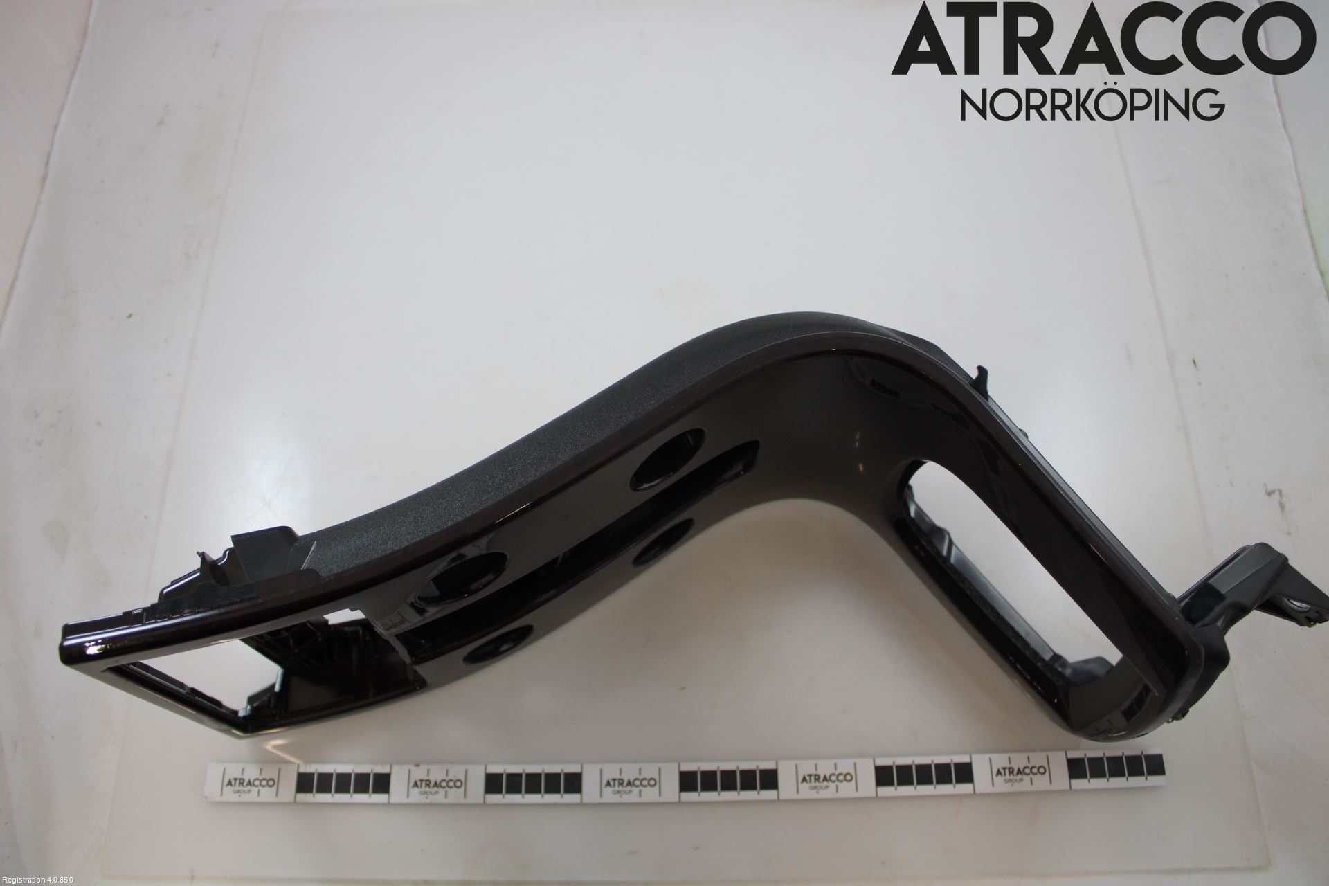 Volvo V50 04-07 Inr Tunnelfack