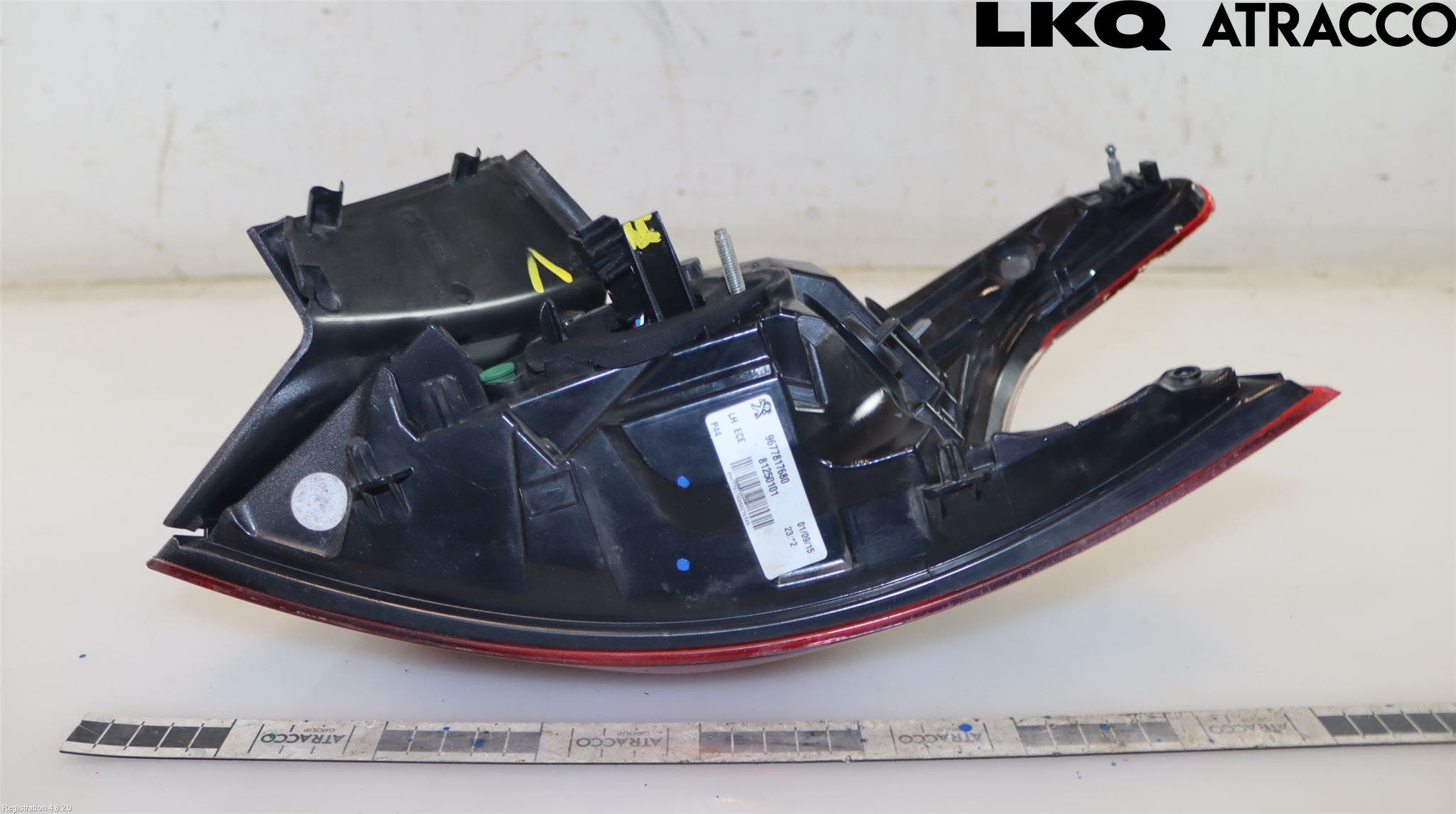 Peugeot 308 14-21 Bakljus Vänster