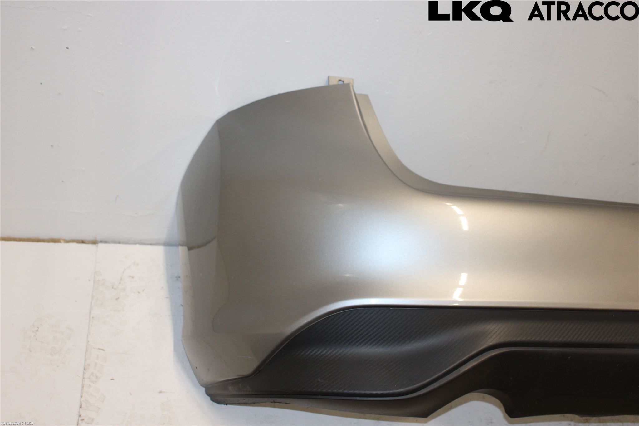 Nissan PULSAR Stötfångarbeklädnad Bak