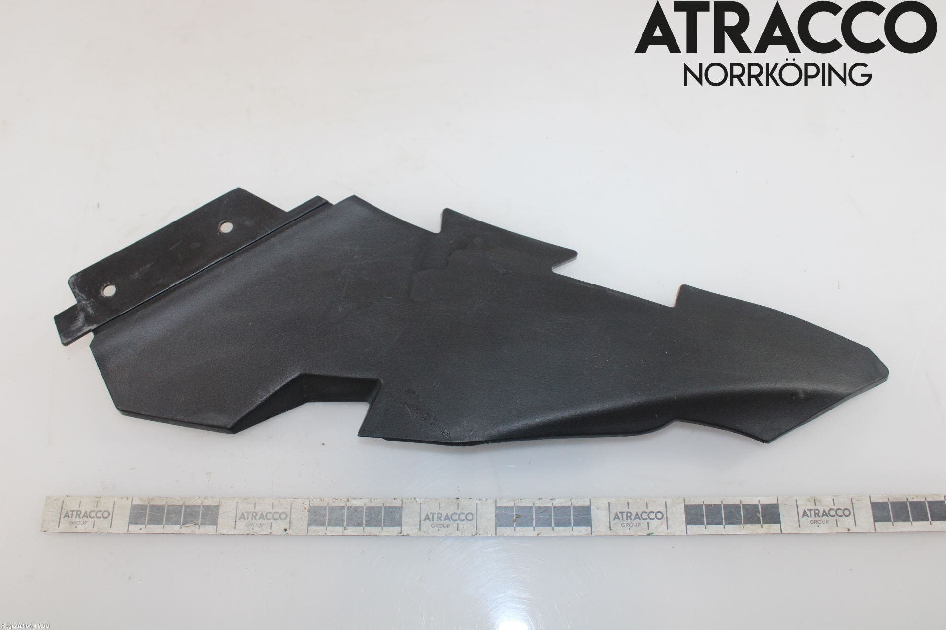 Mercedes-Benz MB B-KLASS (W245) 05-12 Strålkastarsarg Vänster