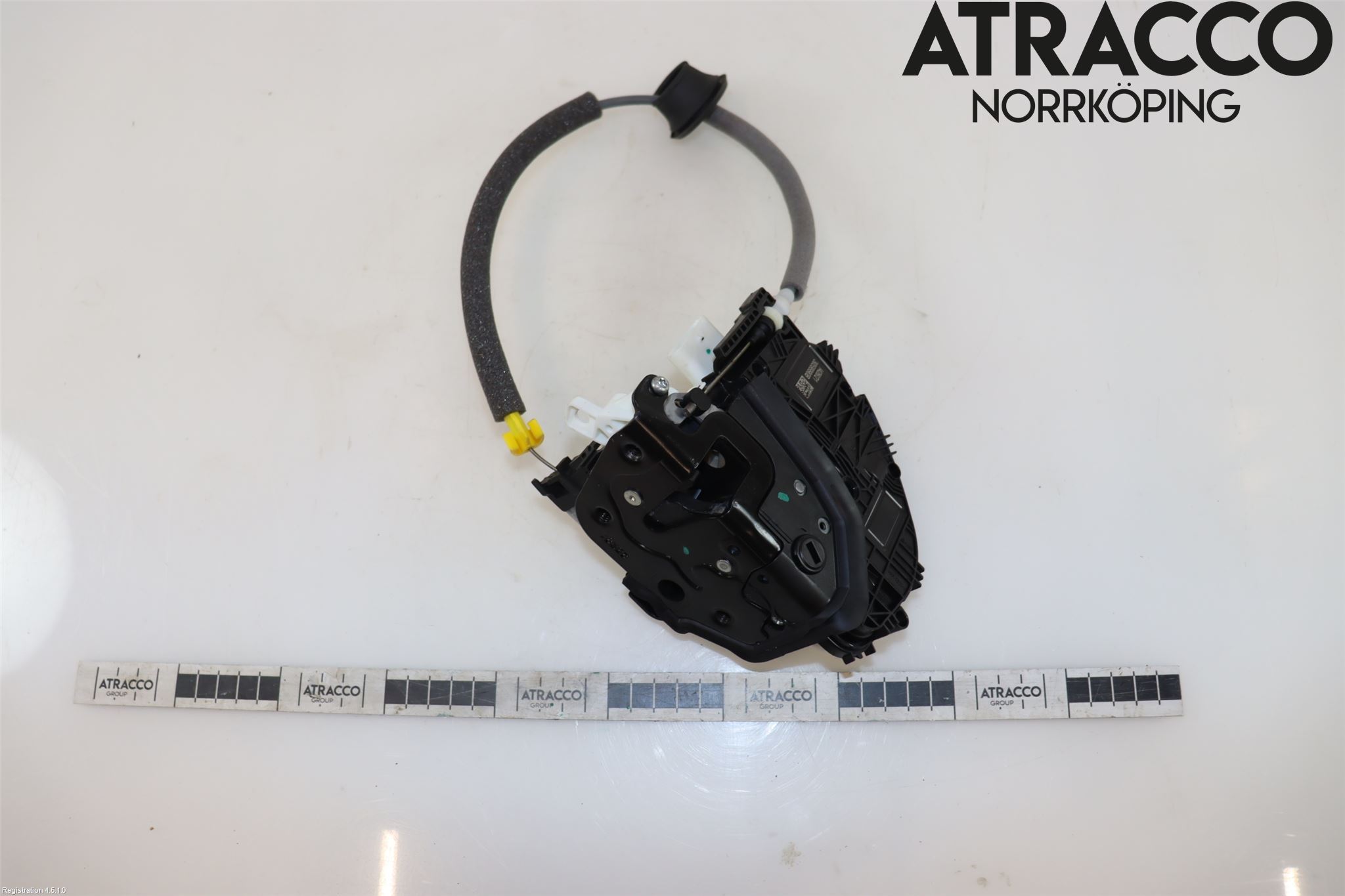 Audi A4/S4 B9 20- Låskista-Dörrlås