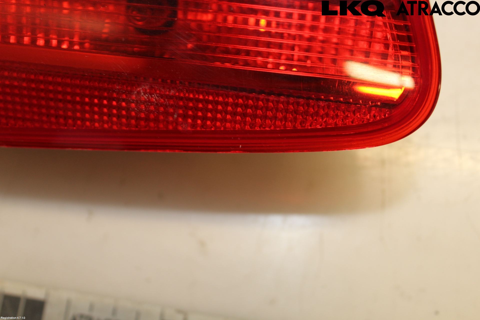 Volkswagen VW TOURAN 10-15 Bakljus Lucka Vä