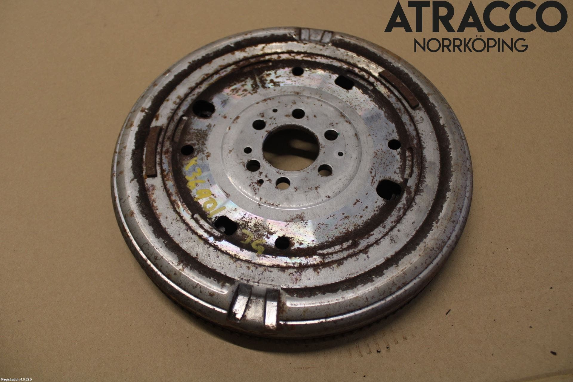 Volkswagen VW POLO 10-17 Svänghjul Aut