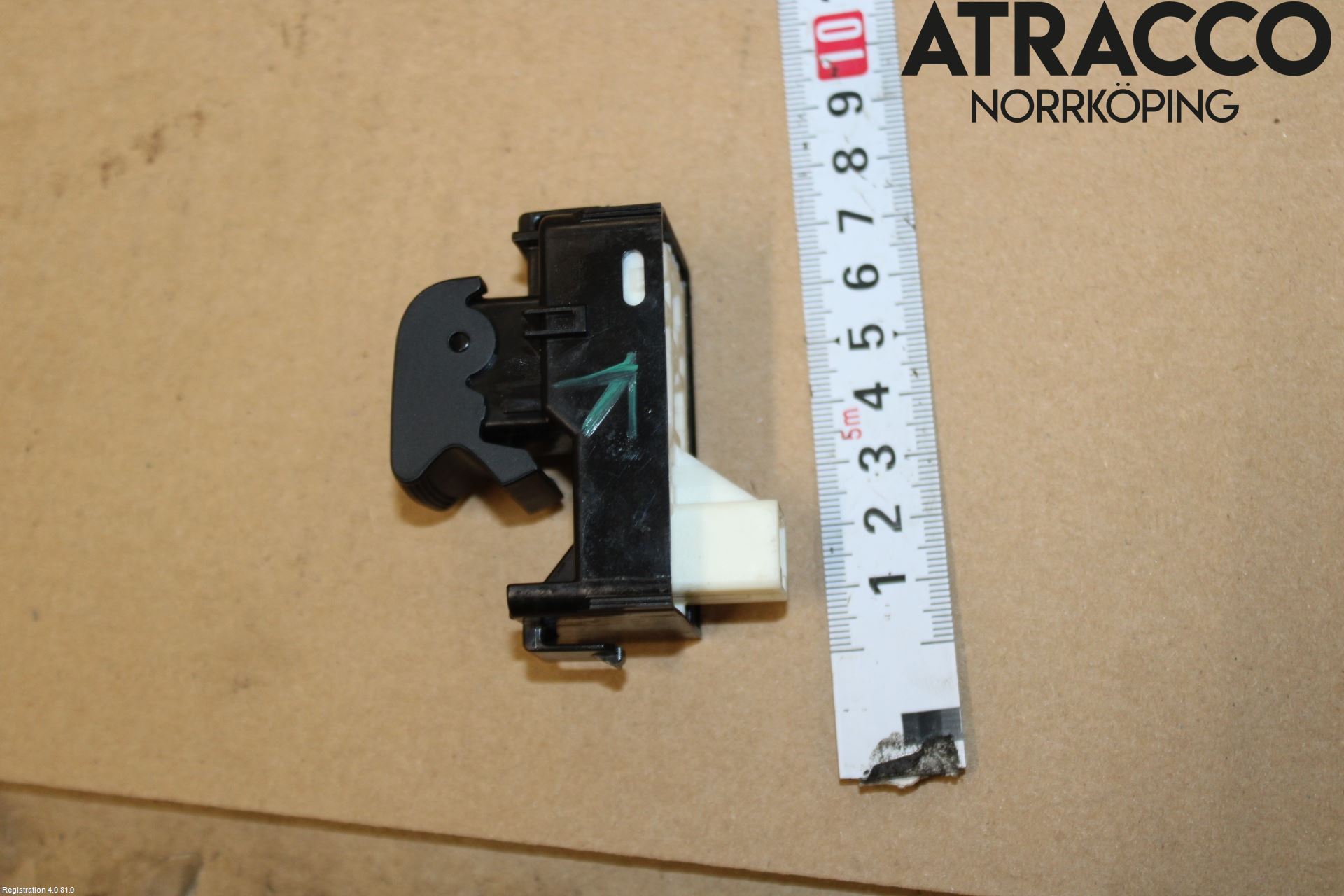 Toyota AURIS 13-19 Strömställare Elhiss