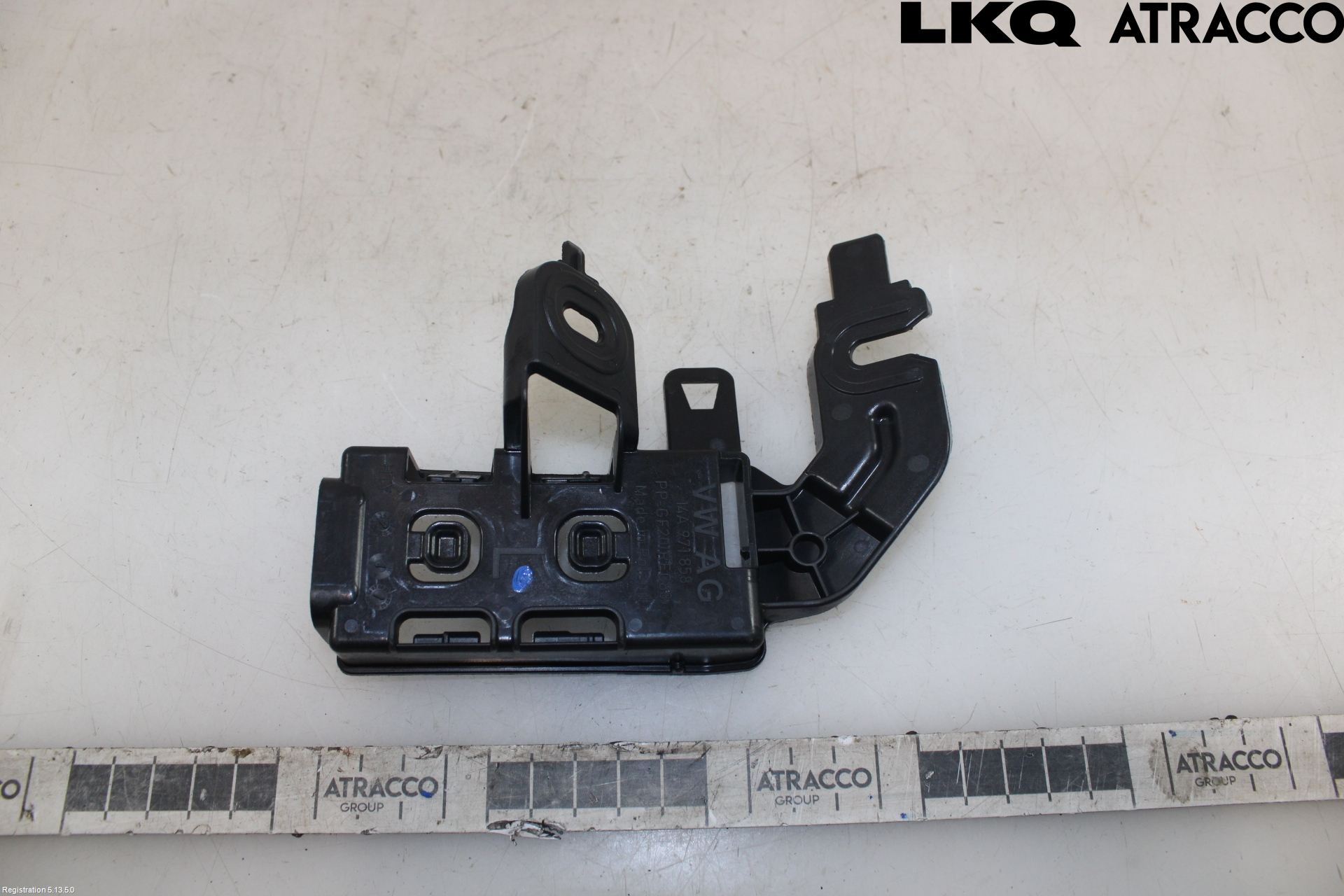 Volkswagen VW ID.7/TOURER 24- Antenn