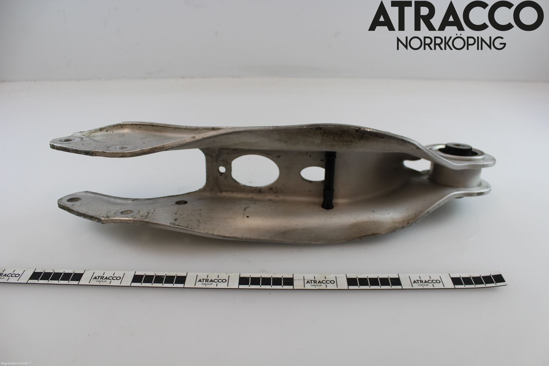 Volkswagen VW TOUAREG CR 18- Bärarm Bak Höger