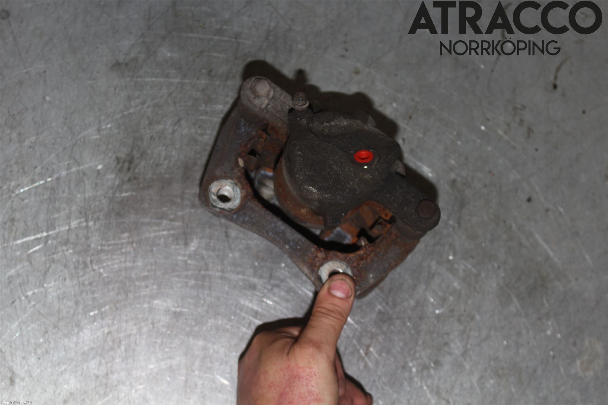 Renault CLIO III  09-12 Bromsok Fram Vänster