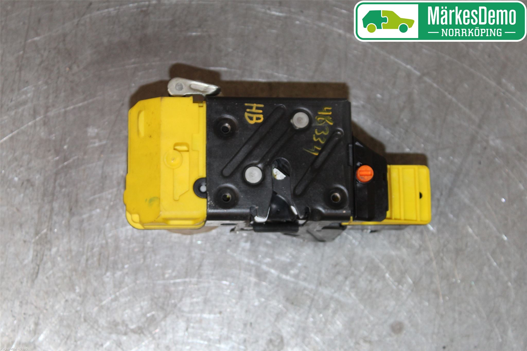 Volvo V70 05-08 Låskista-Dörrlås