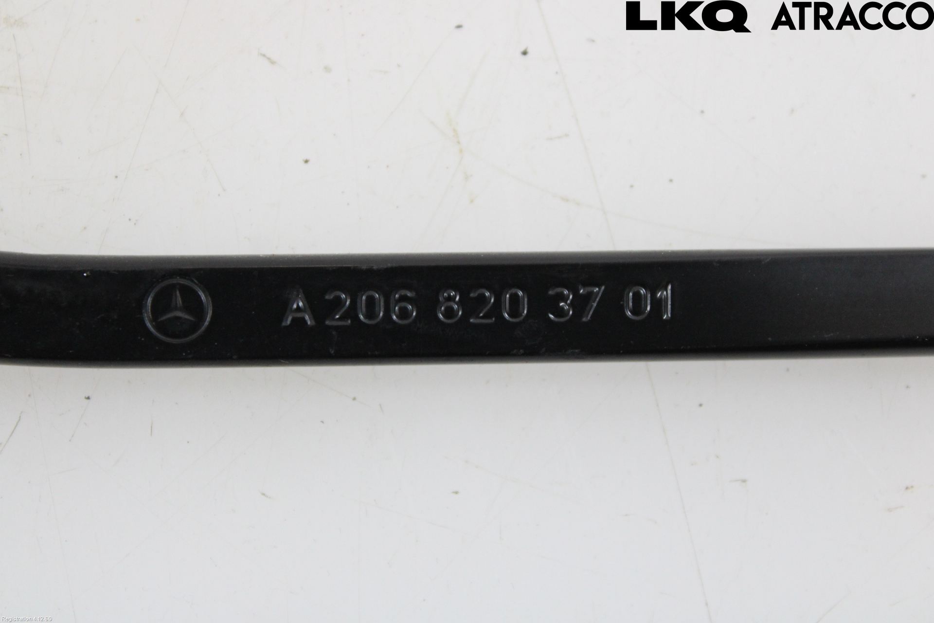 Mercedes-Benz MB C-KLASS (W206) 21- Torkararm Armar Vindruta
