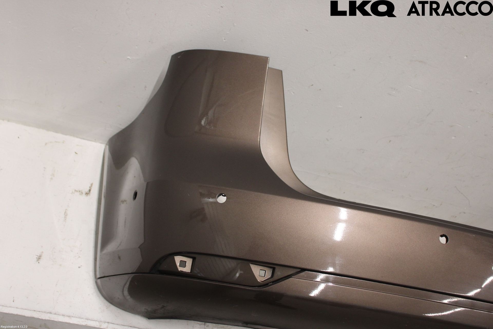 Volkswagen VW TOURAN 10-15 Stötfångarbeklädnad Bak