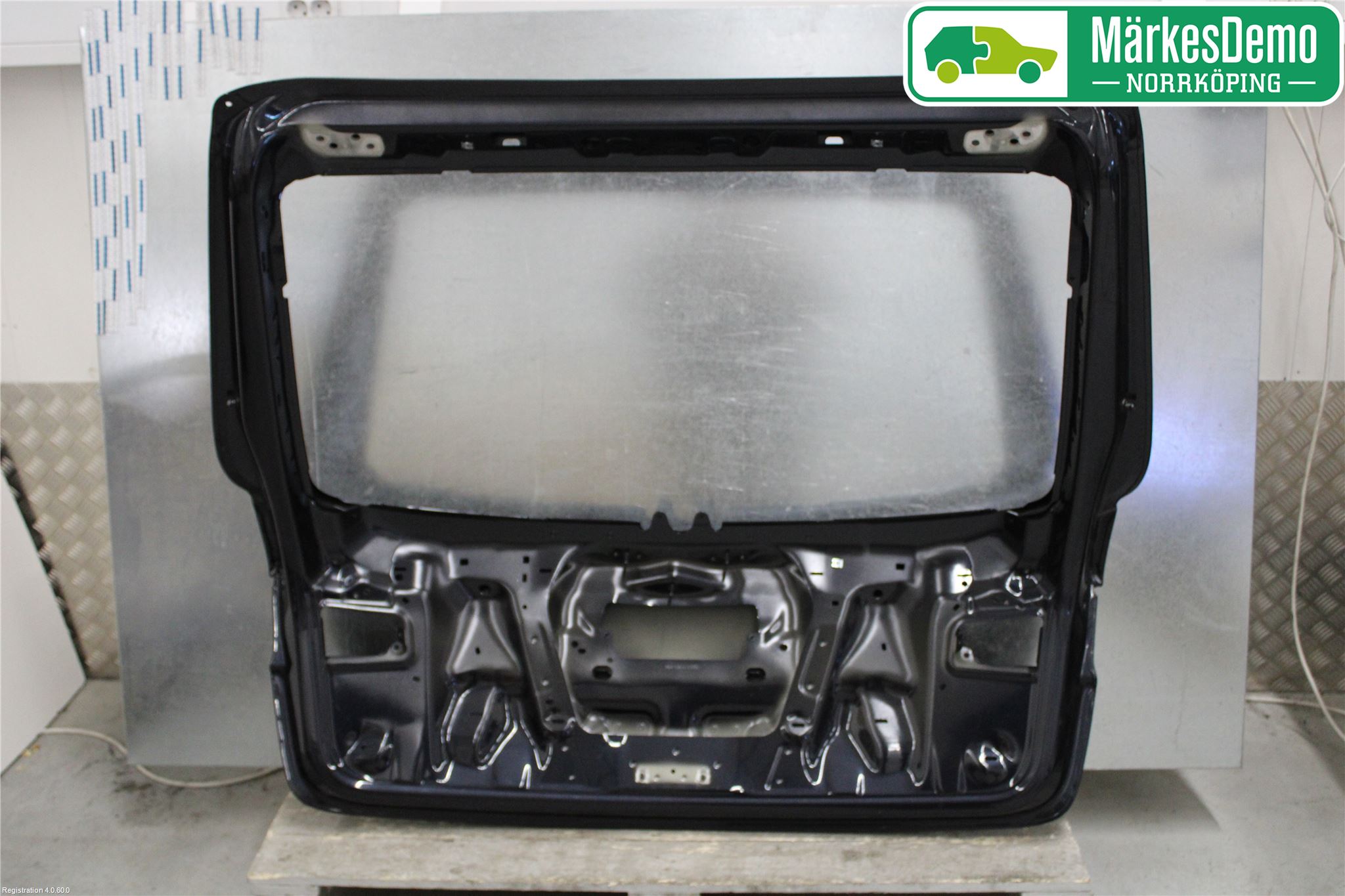 Audi A6 ALLROAD 12-18 Baklucka Kombi