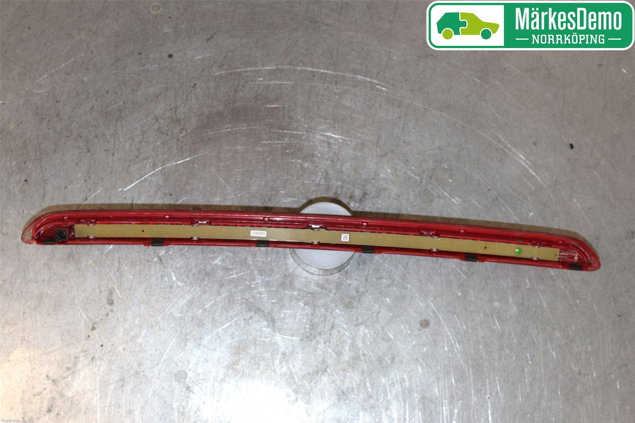 Volkswagen VW PASSAT 15-19 Bromsljus Bakruta