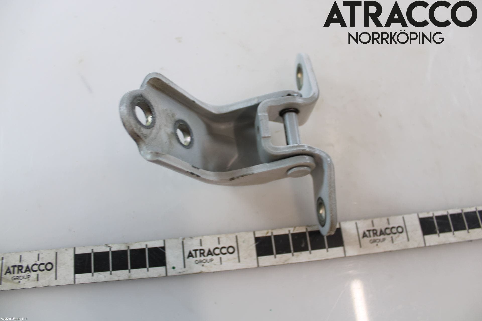 Hyundai i40 08-15 Dörrgångjärn