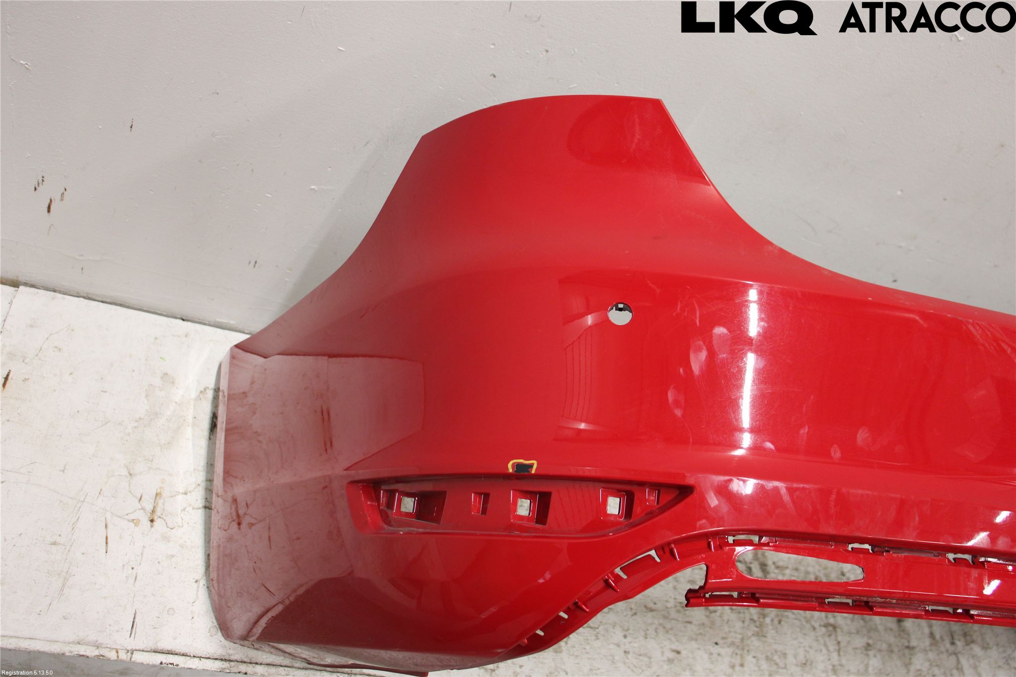 Volkswagen VW JETTA VI 11- Stötfångarbeklädnad Bak