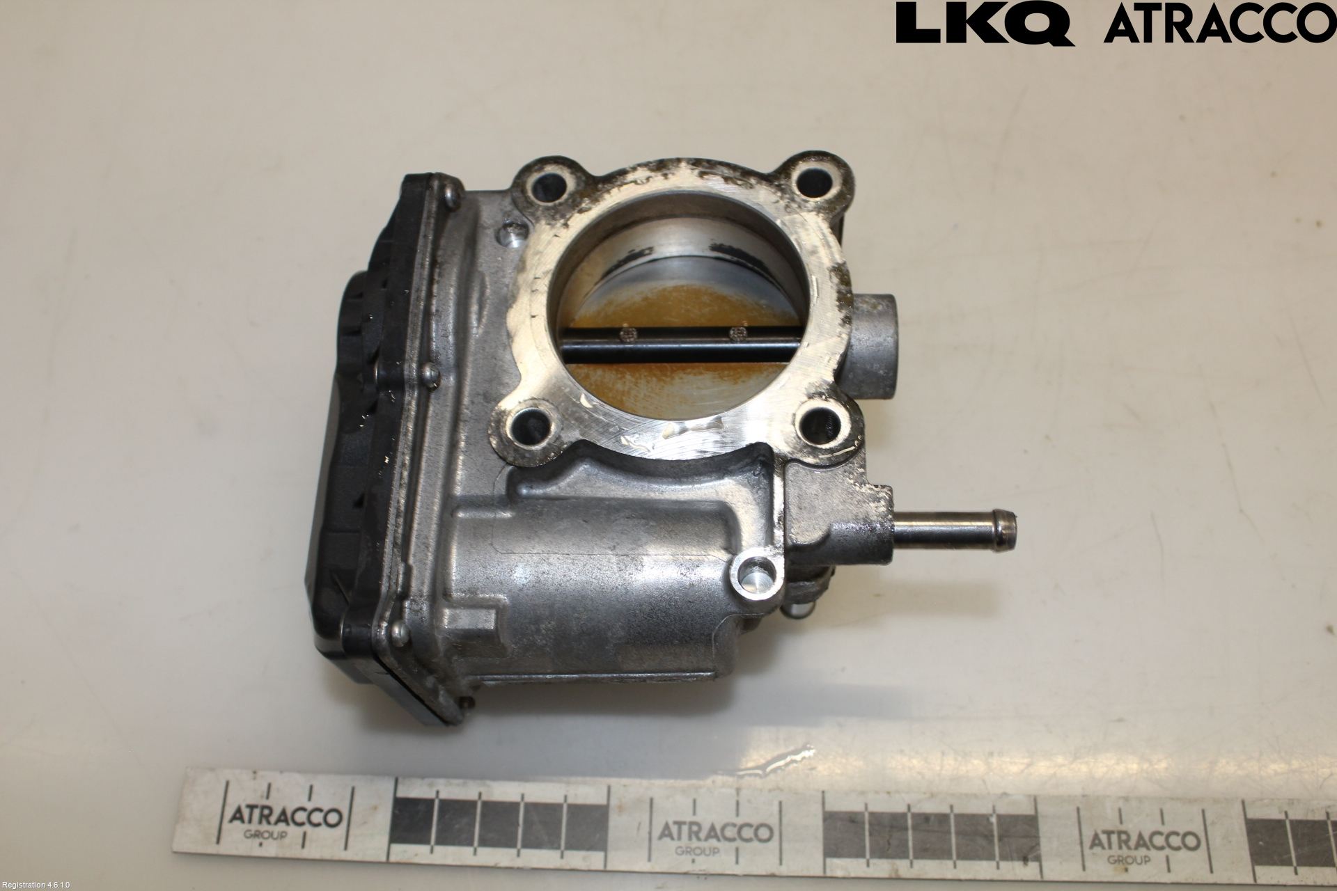 Toyota AURIS 13-19 Injspjällhus