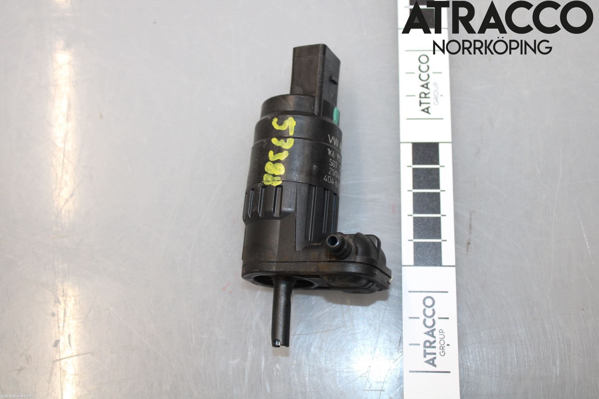 Volkswagen VW GOLF VI 09-13 Spolarpump Vindruta