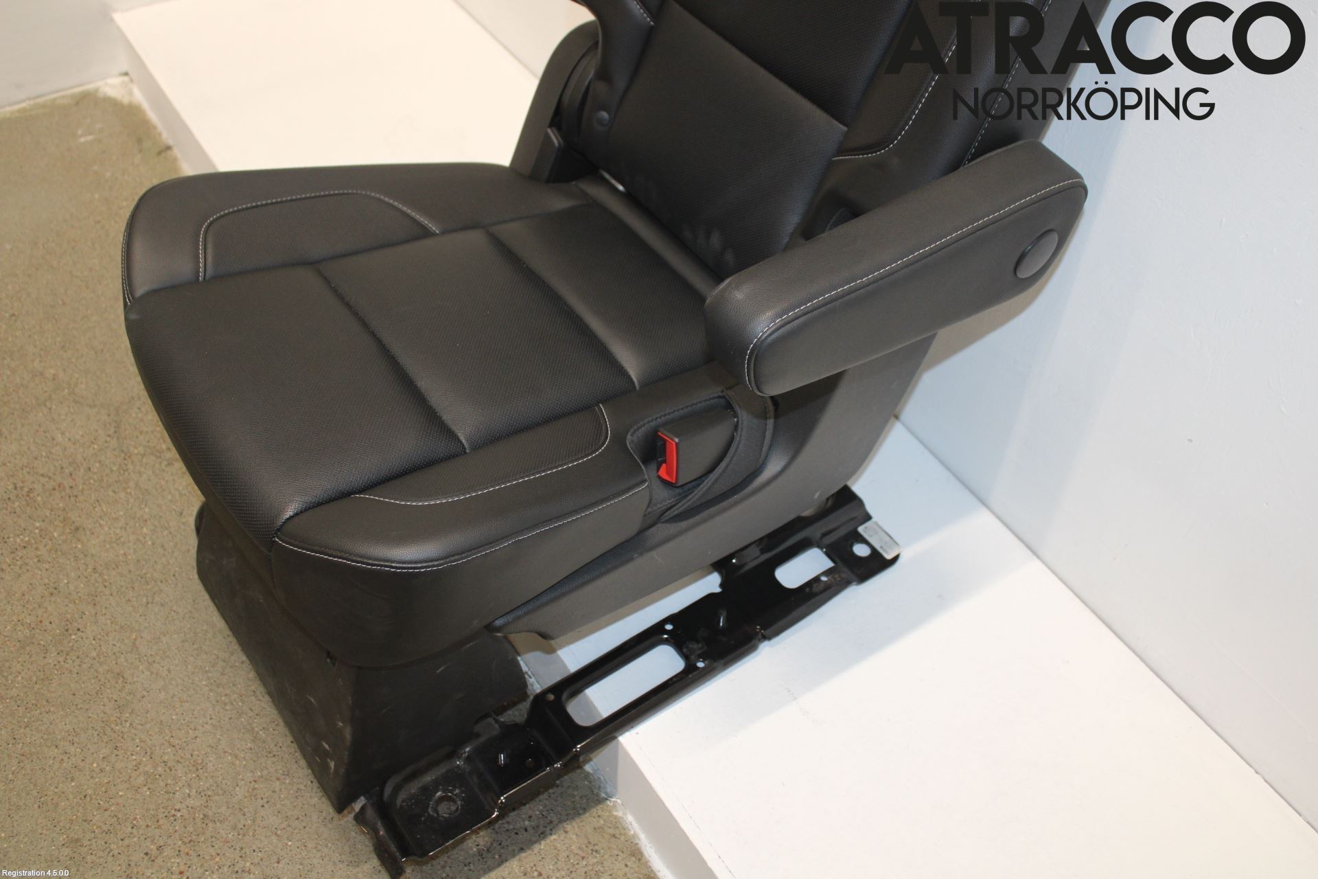 Chevrolet SUBURBAN Inredning Stol Bak